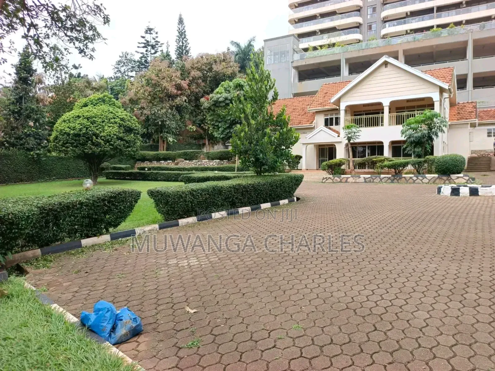 5bdrm Duplex in Fs Properties Ltd, Central Division for rent in Central Division