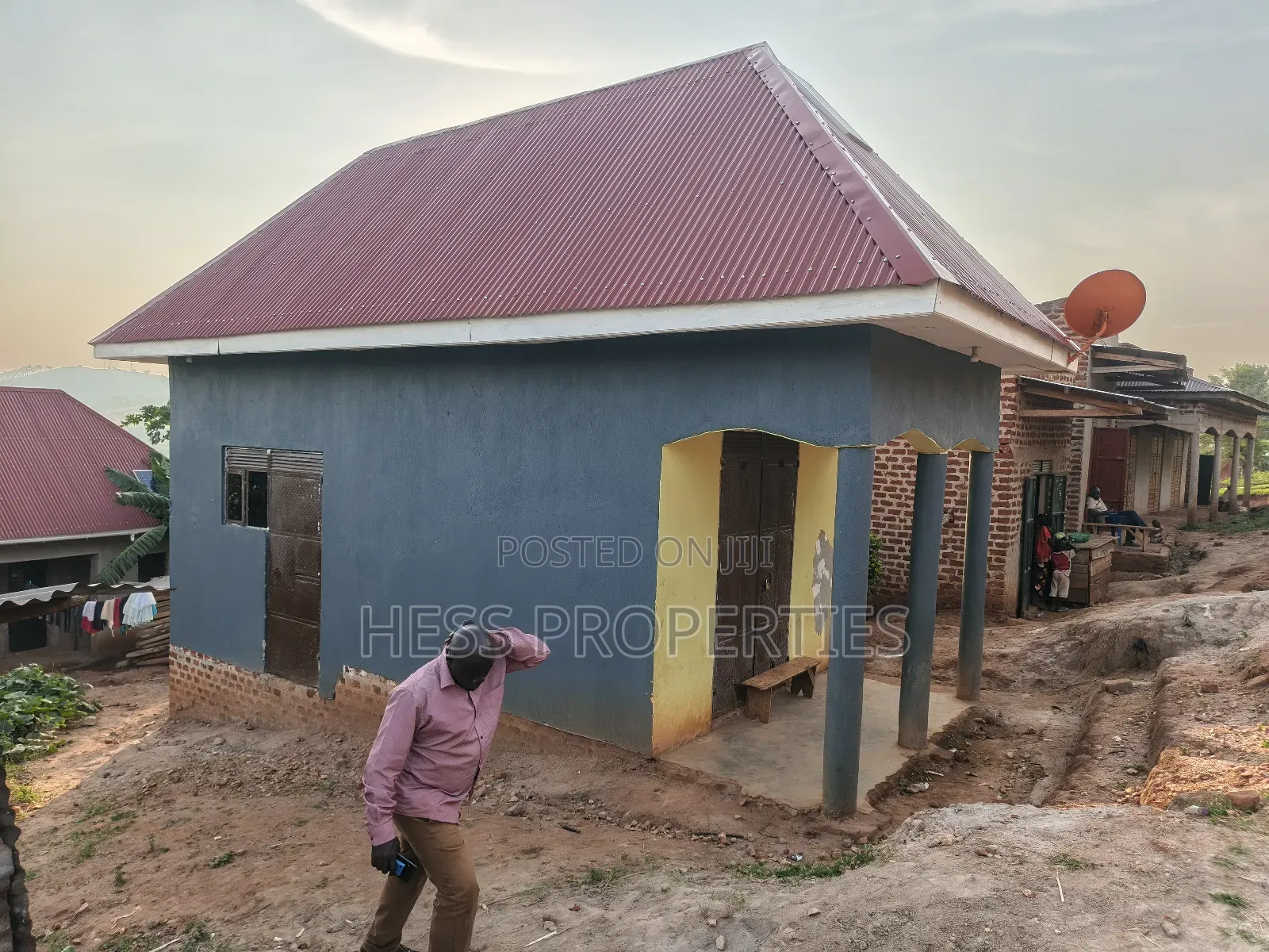 1bdrm House in Hess Properties, Kyenjojo for sale in Kyenjojo