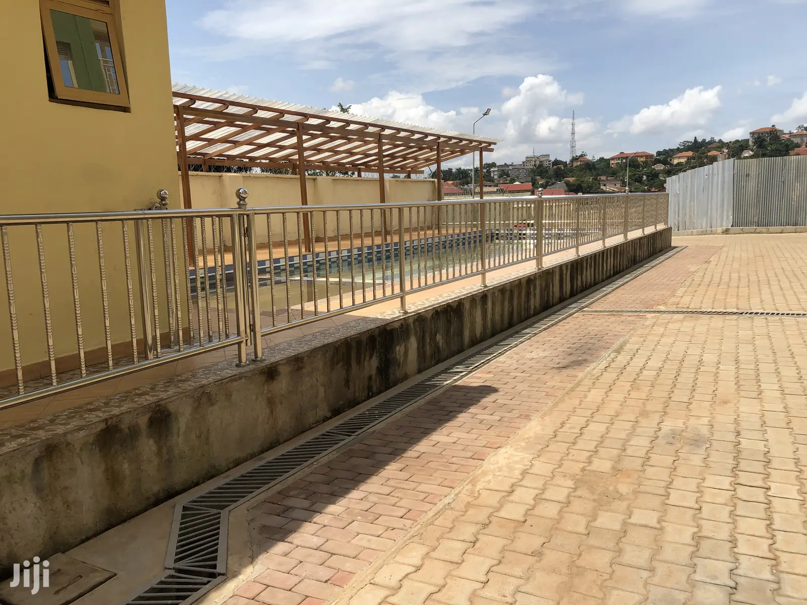 BUKOTO Condominiums With A Swimming Swimming Pool On Sell in Kampala