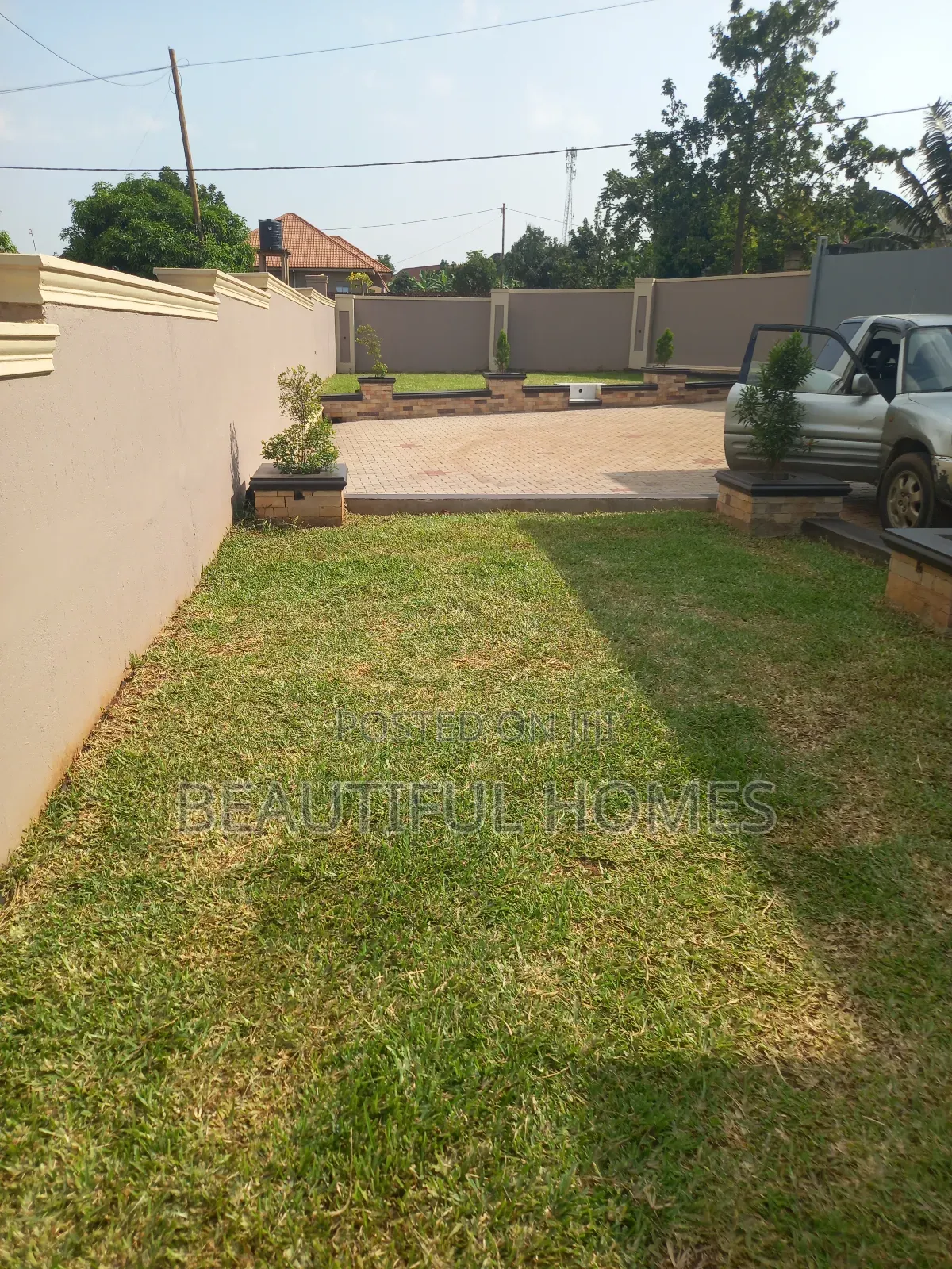 Furnished 4bdrm House in Kira for sale in Kira