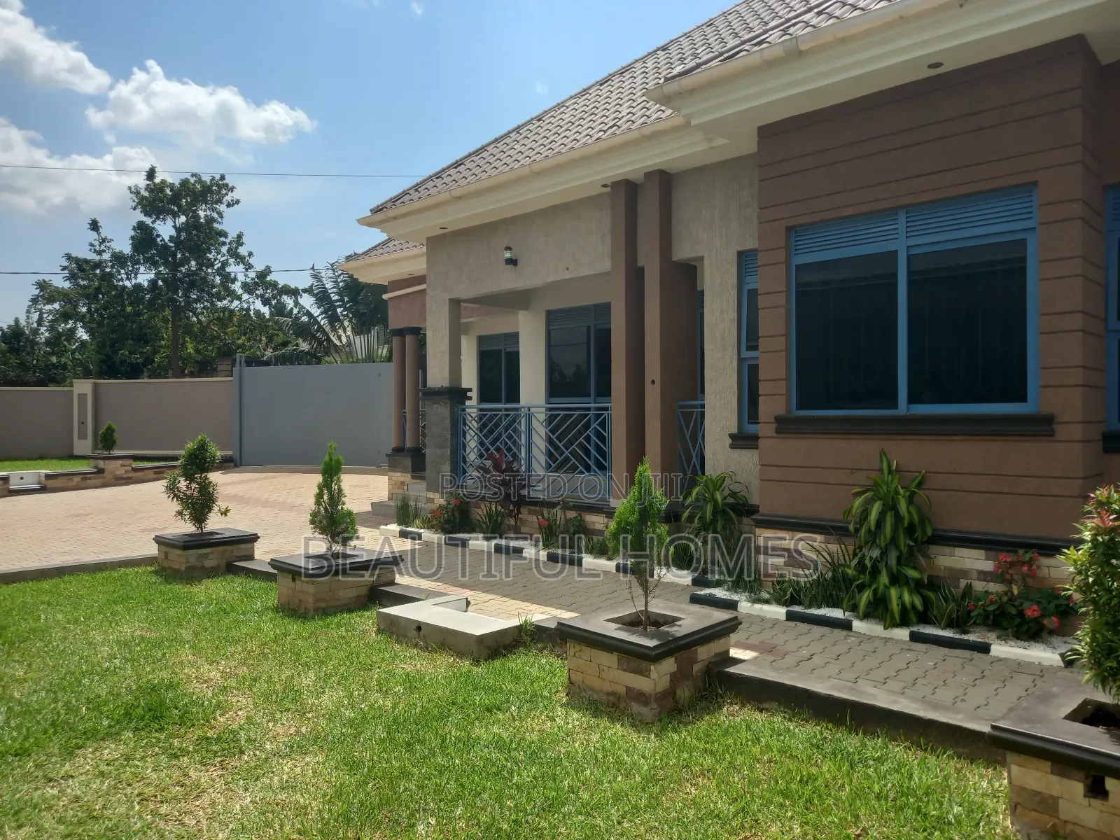 Furnished 4bdrm House in Kira for sale in Kira