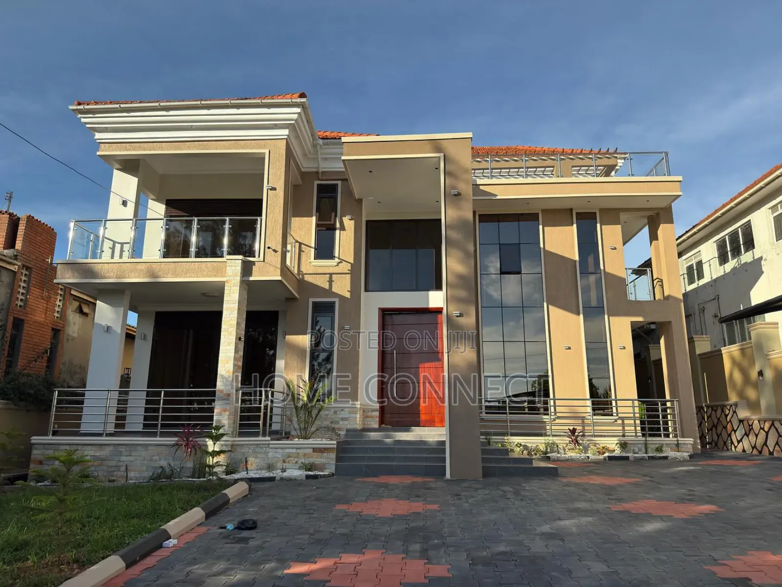 5bdrm Duplex in Akright Estate, Central Division for sale in Central Division