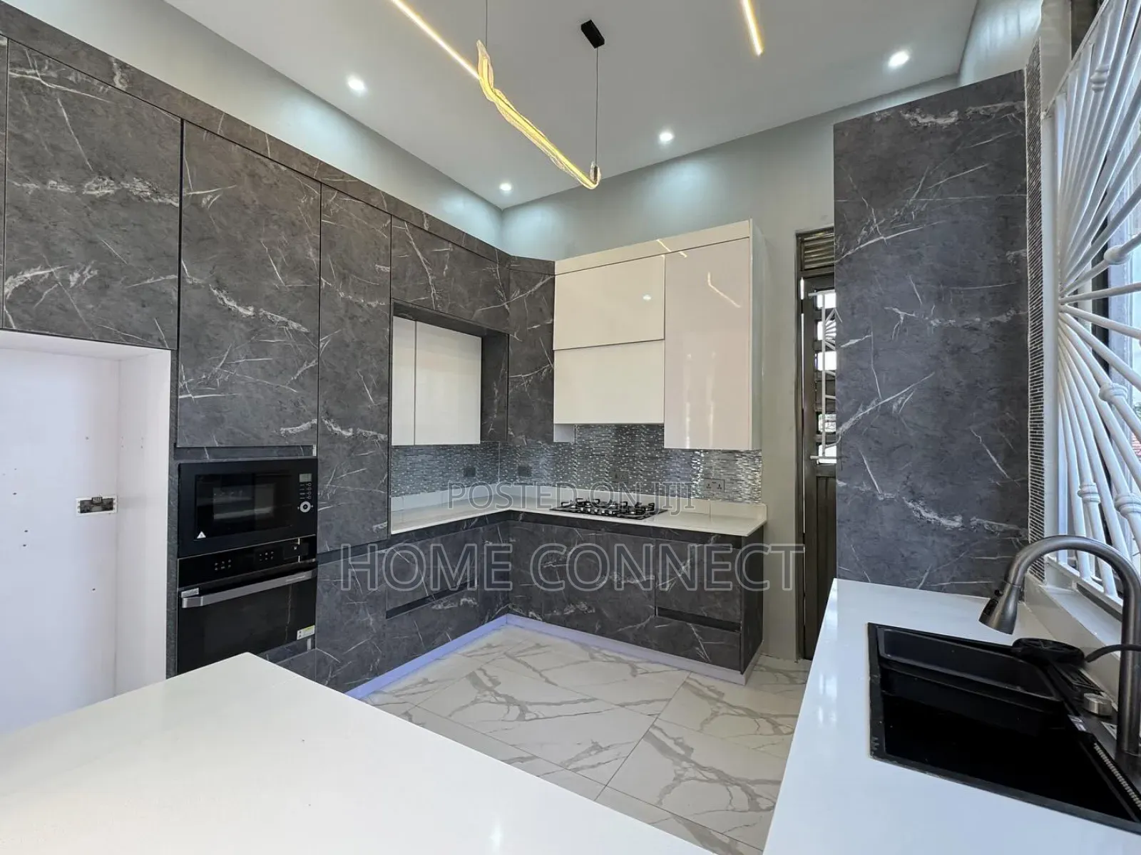 4bdrm Bungalow in Kira Najjera, Central Division for sale in Central Division