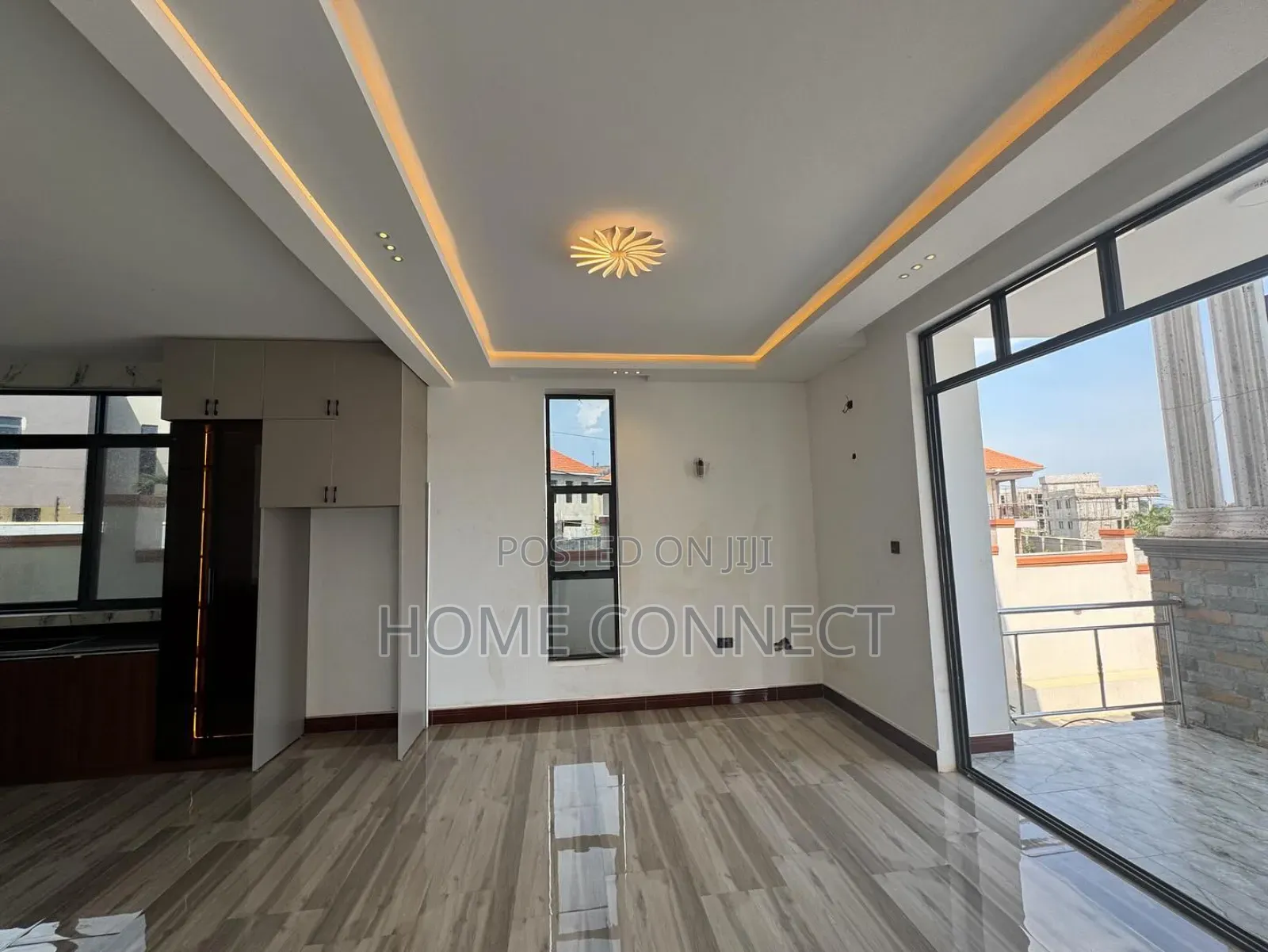 6bdrm Duplex in Munyonyo Charles, Central Division for sale in Central Division