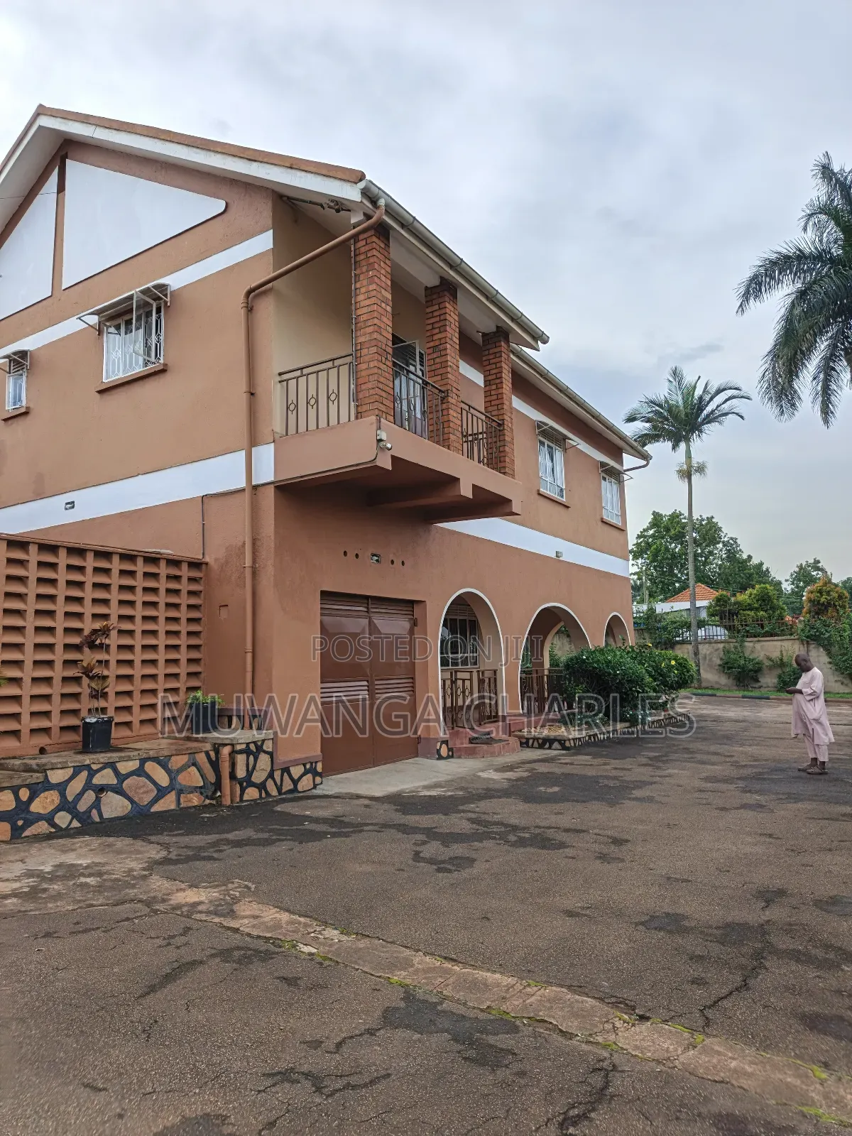 4bdrm Duplex in Fs Properties Ltd, Central Division for rent in Central Division
