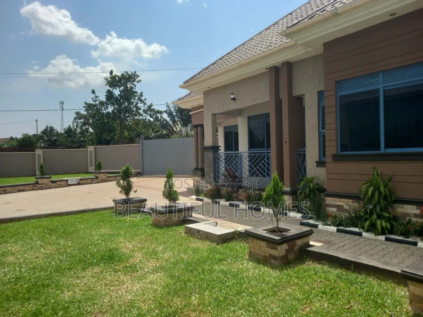 Furnished 4bdrm House in Kira for sale in Kira