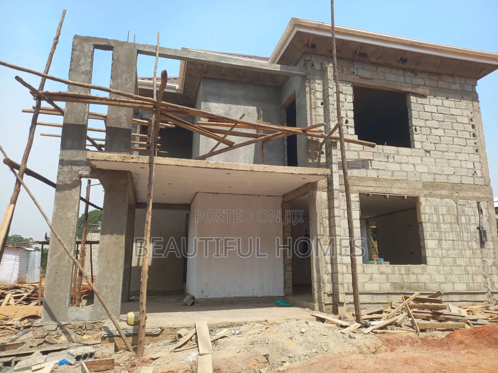 Furnished 4bdrm Duplex in Kira for sale in Kira