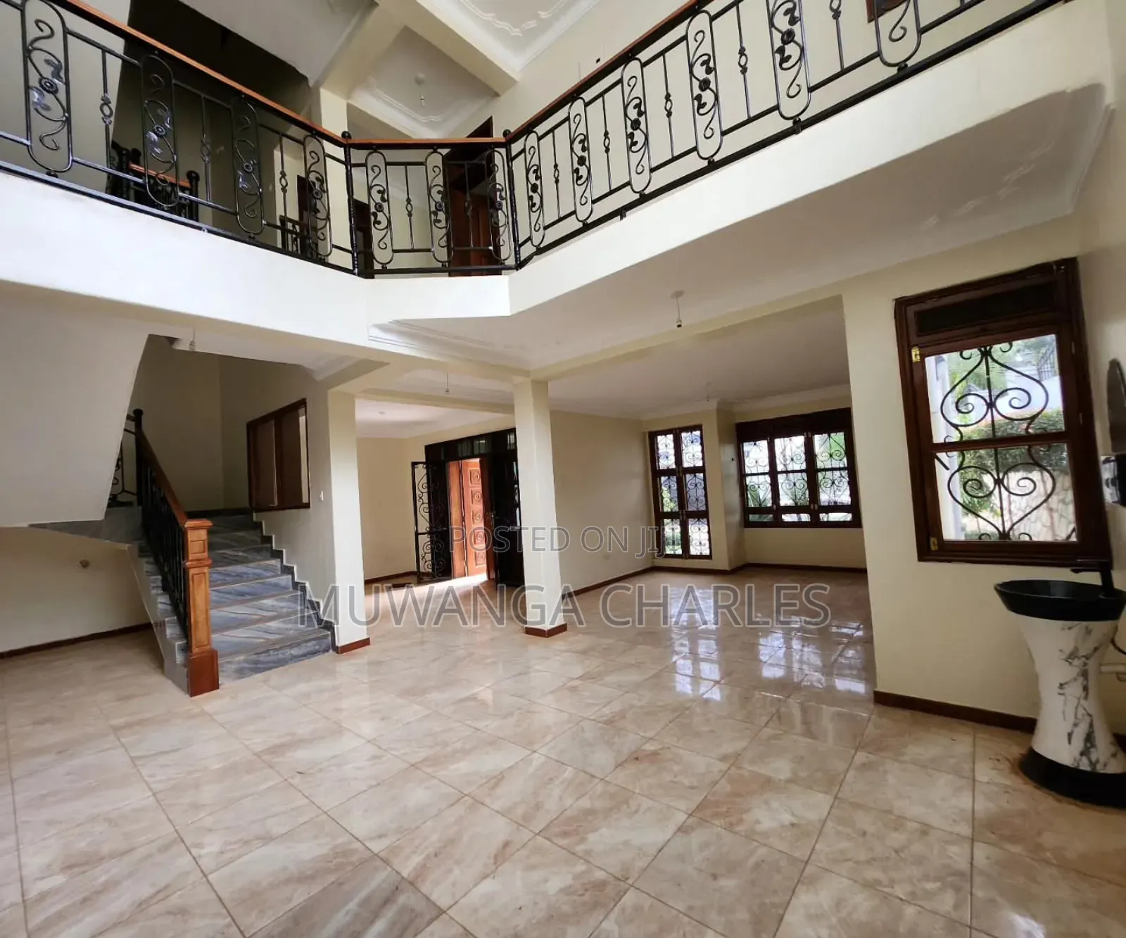 5bdrm Duplex in Fs Properties Ltd, Nakawa for rent in Nakawa