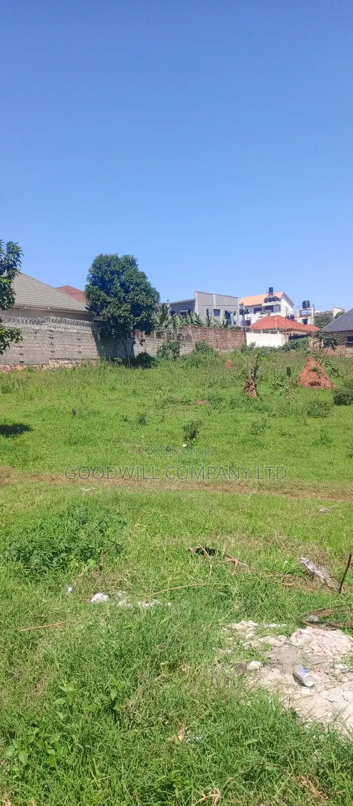 1 Acre of Land Sonde Misindye After Namugongo in Central Division
