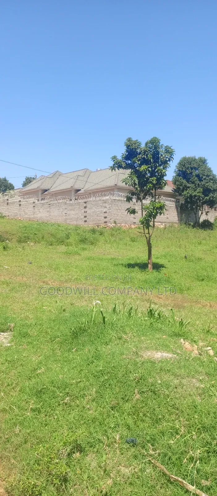 1 Acre of Land Sonde Misindye After Namugongo in Central Division
