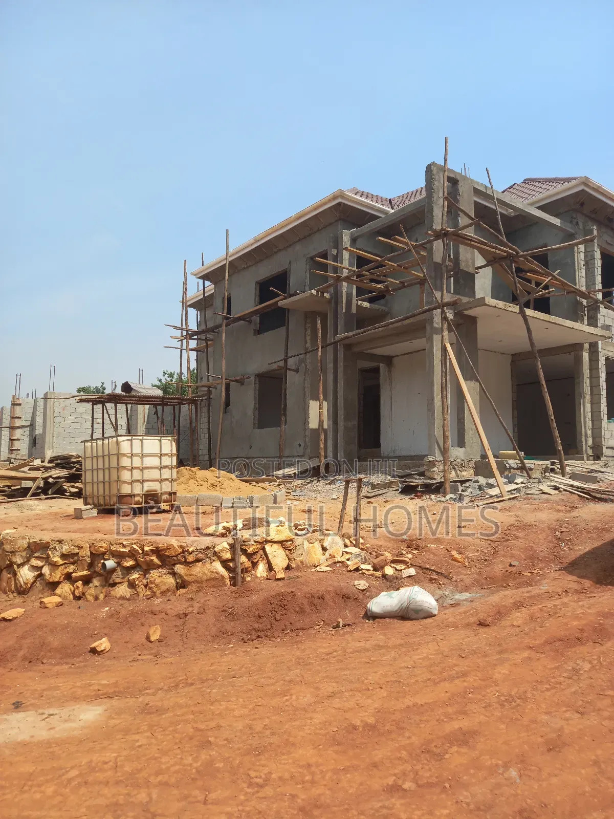 Furnished 4bdrm Duplex in Kira for sale in Kira