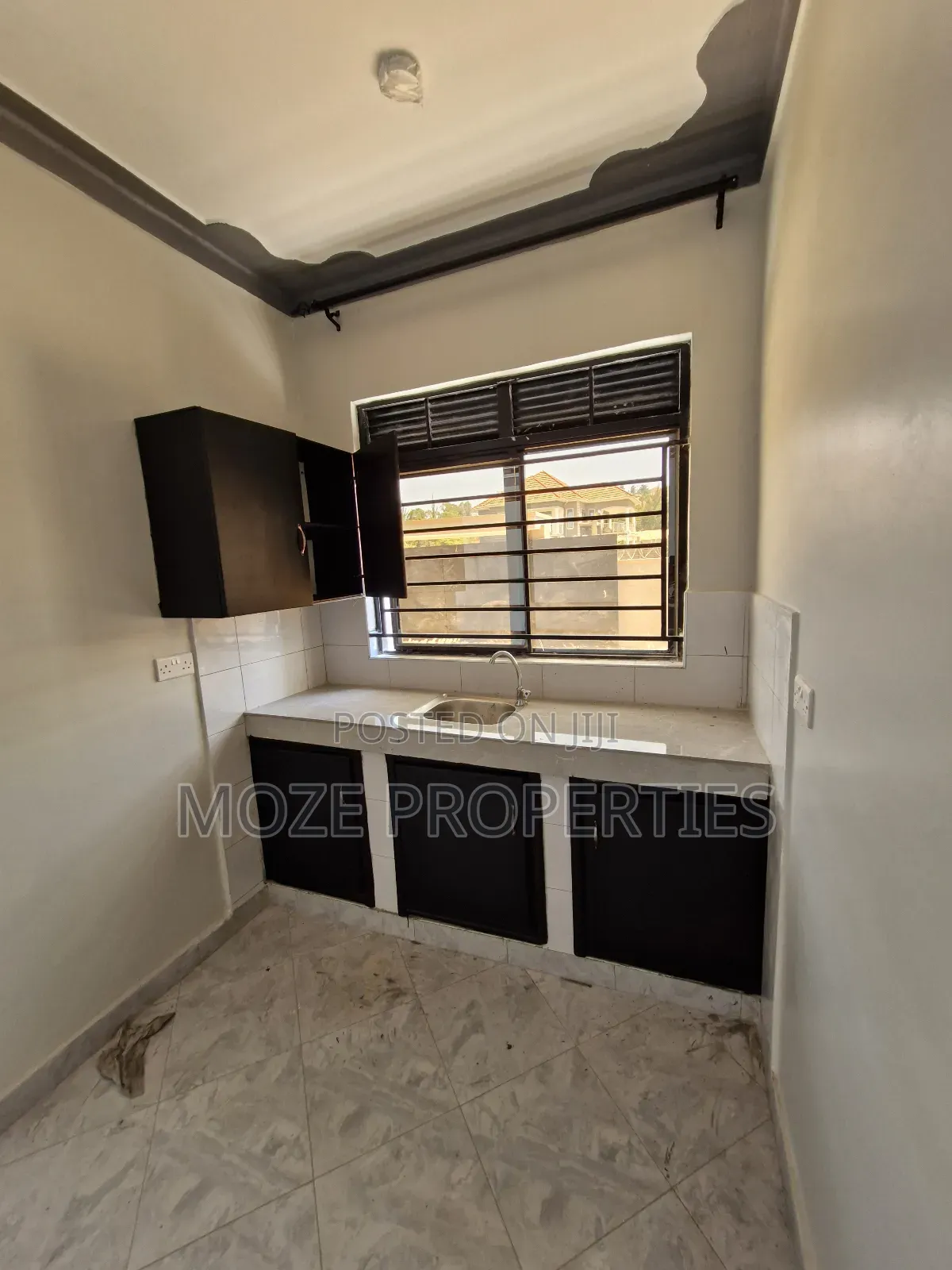 1bdrm Bungalow in Kira, Central Division for rent in Central Division