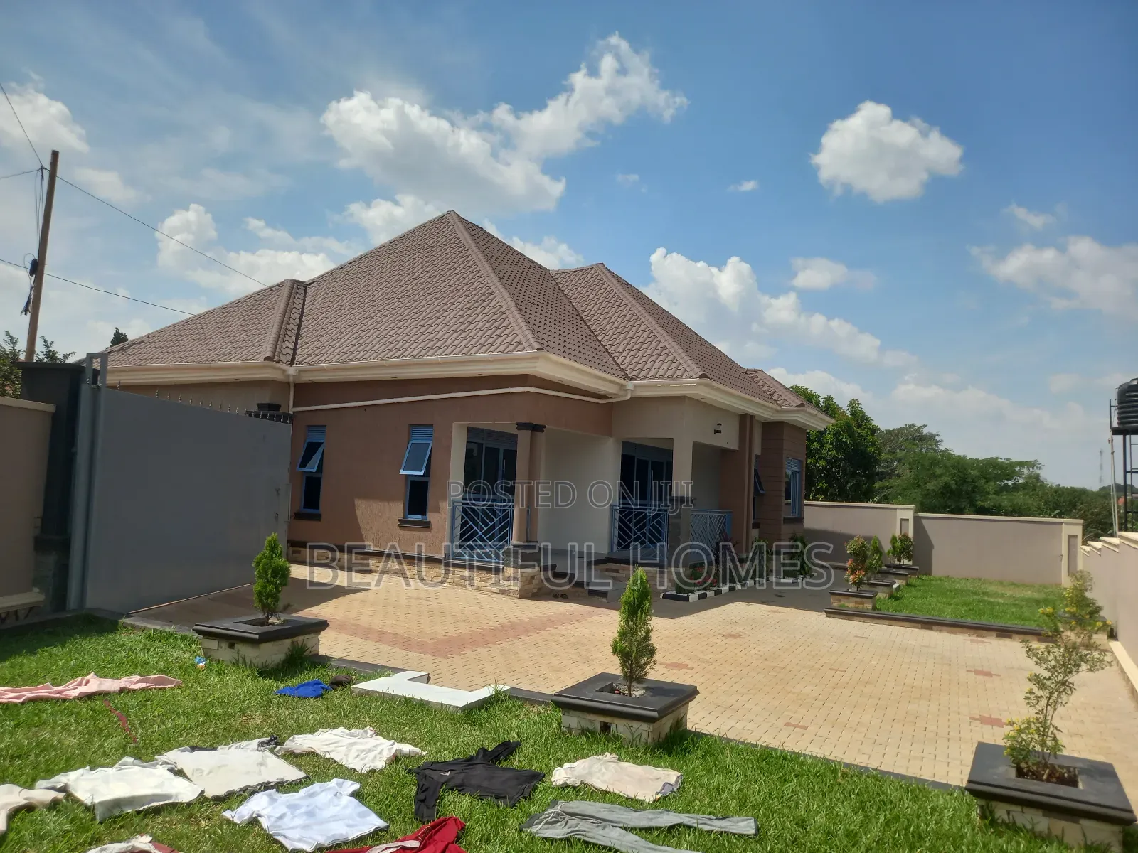 Furnished 4bdrm House in Kira for sale in Kira