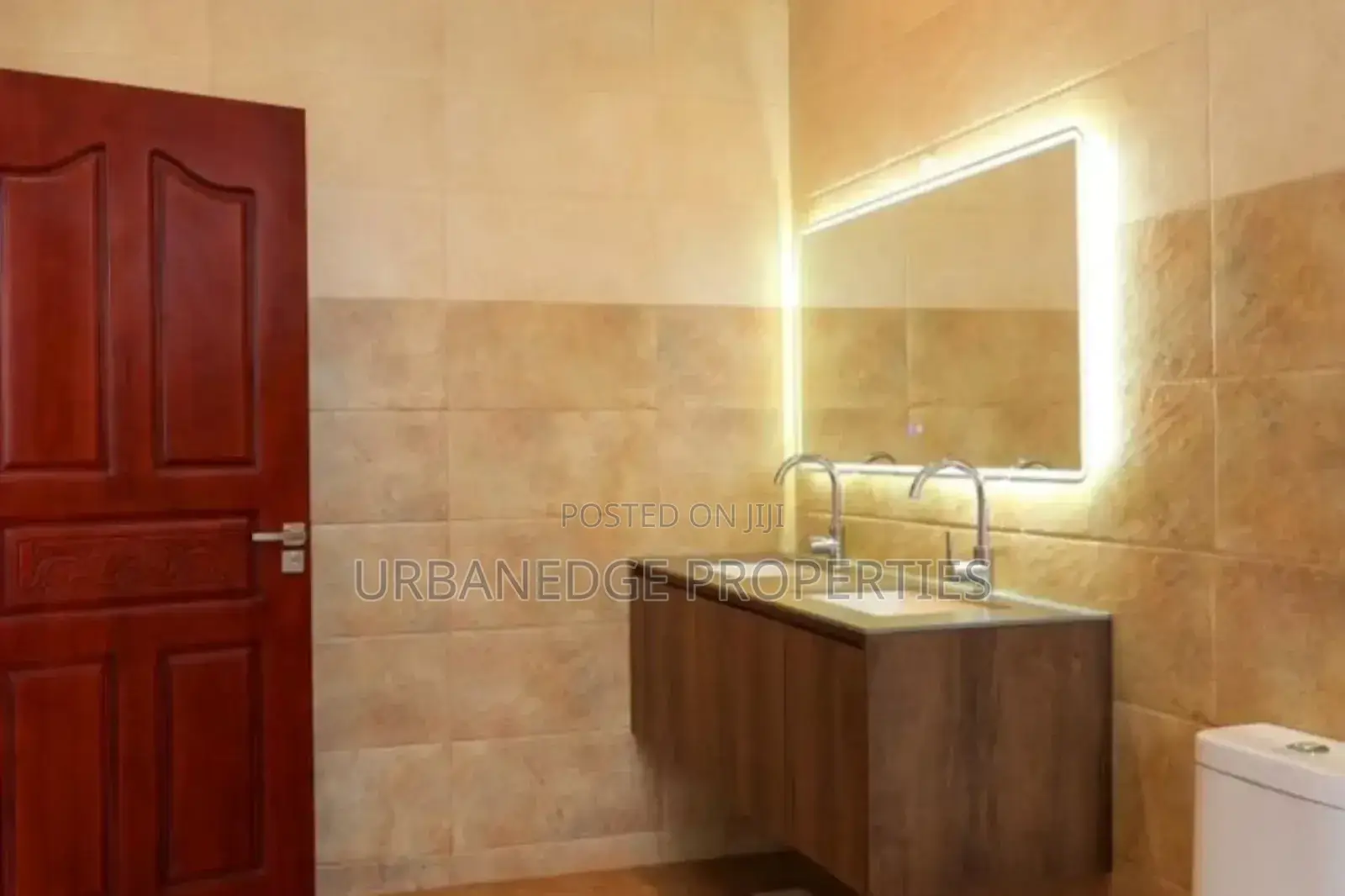 5bdrm Mansion in Buziga, Central Division for rent in Central Division
