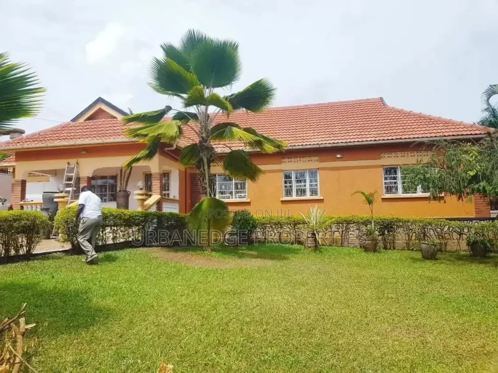 4bdrm Bungalow in Kitende, Central Division for rent in Central Division