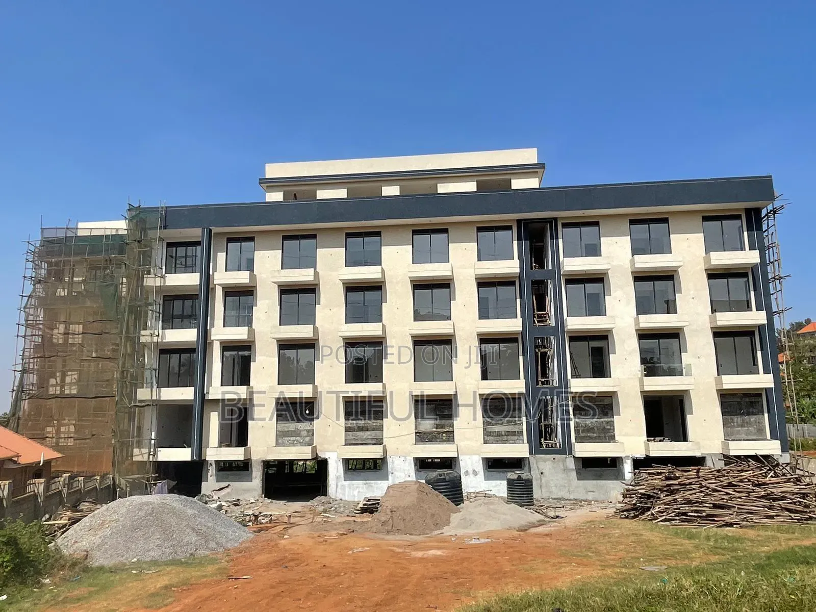 Furnished 1bdrm Condo in Kira for sale in Kira