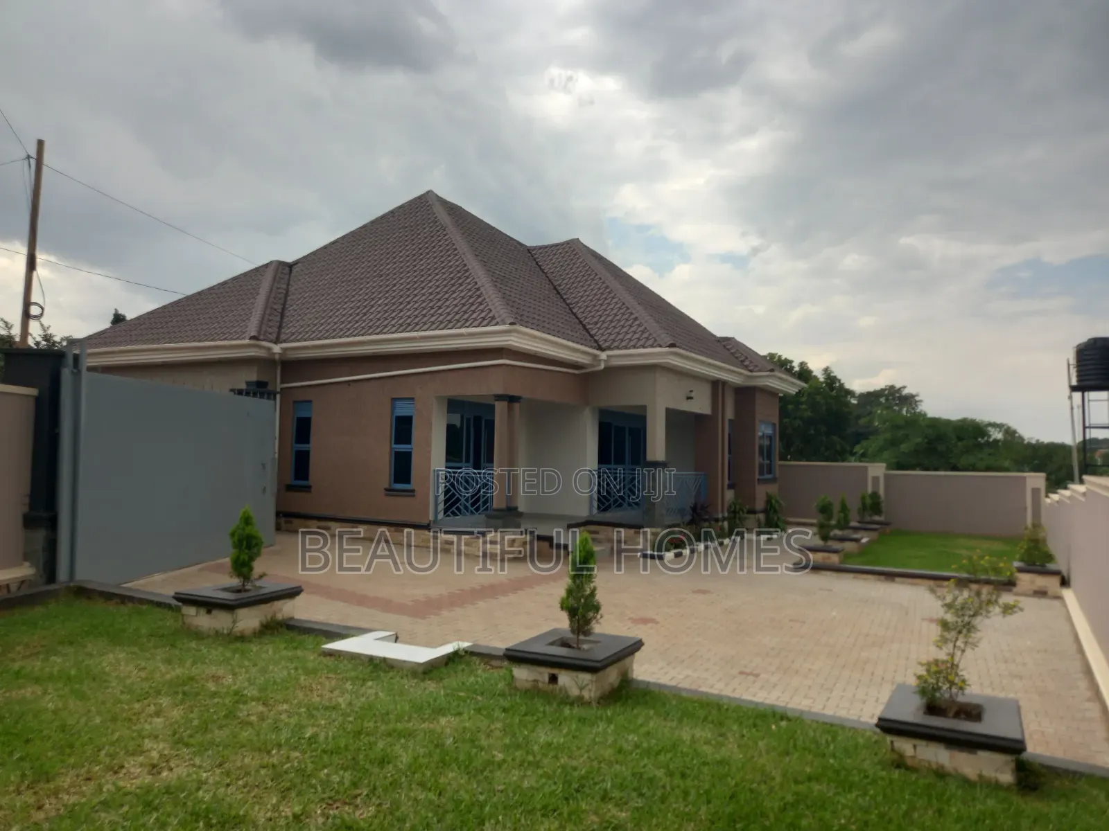 Furnished 4bdrm Bungalow in Kira for sale in Kira