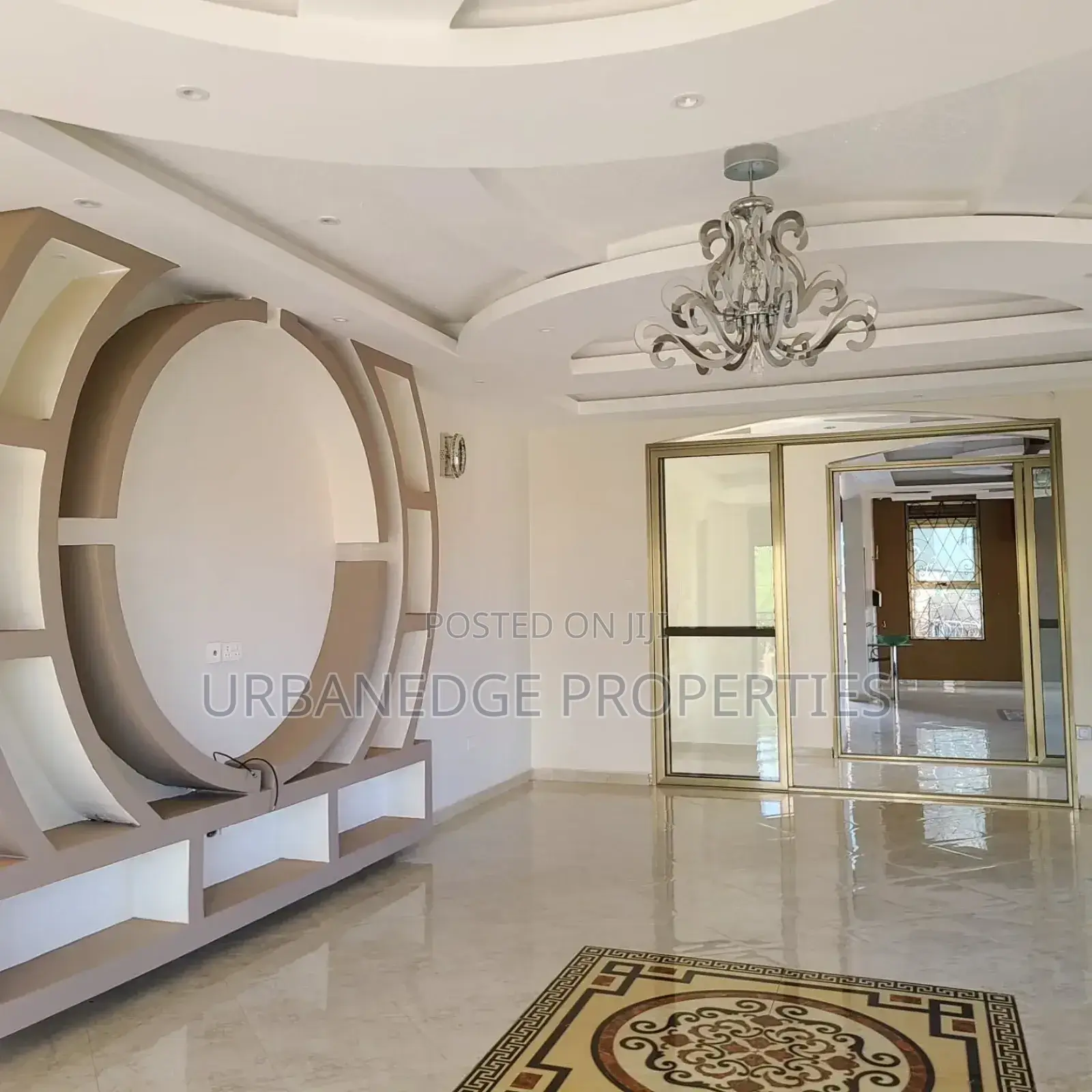 5bdrm Mansion in Kigo Express, Central Division for rent in Central Division