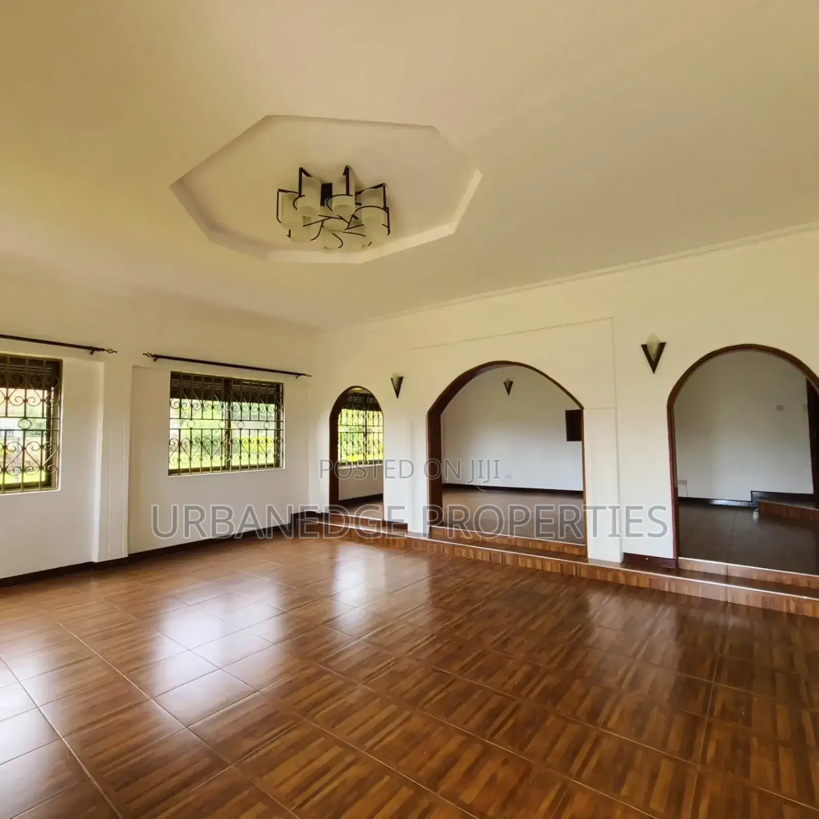 5bdrm Bungalow in Lubowa, Central Division for rent in Central Division