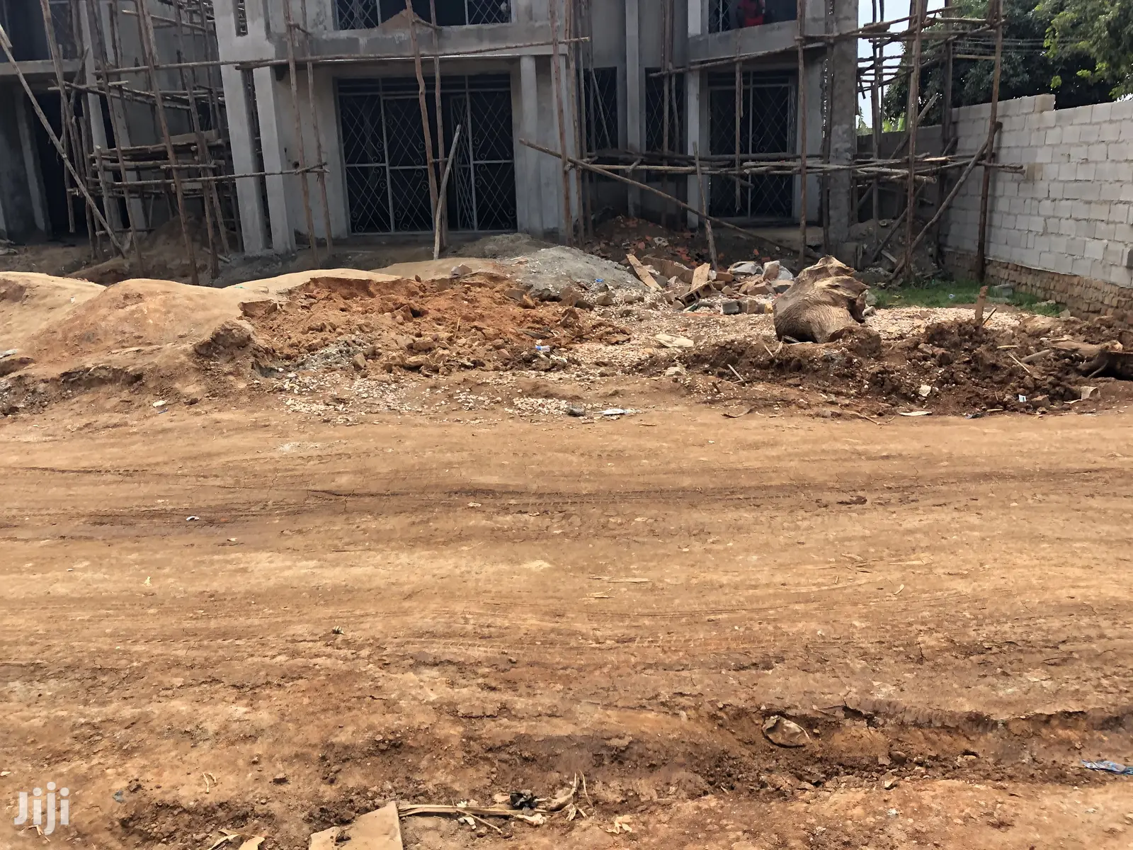 Five Bedroom Unfinished House In Kira For Sale in Kampala