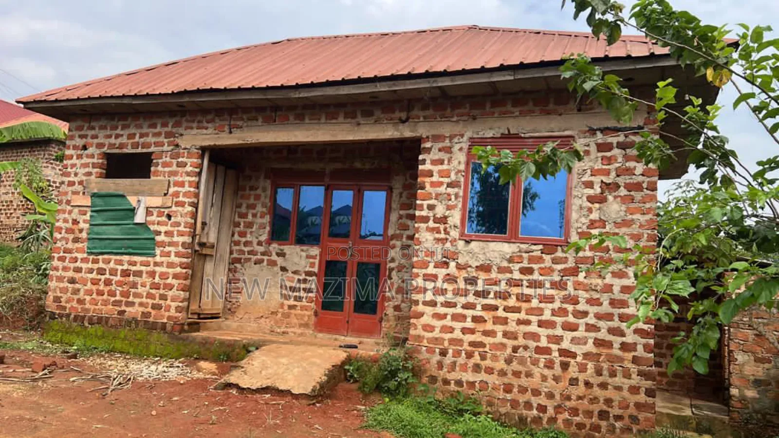 2bdrm House in Kawempe Kawanda, Central Division for sale in Central Division