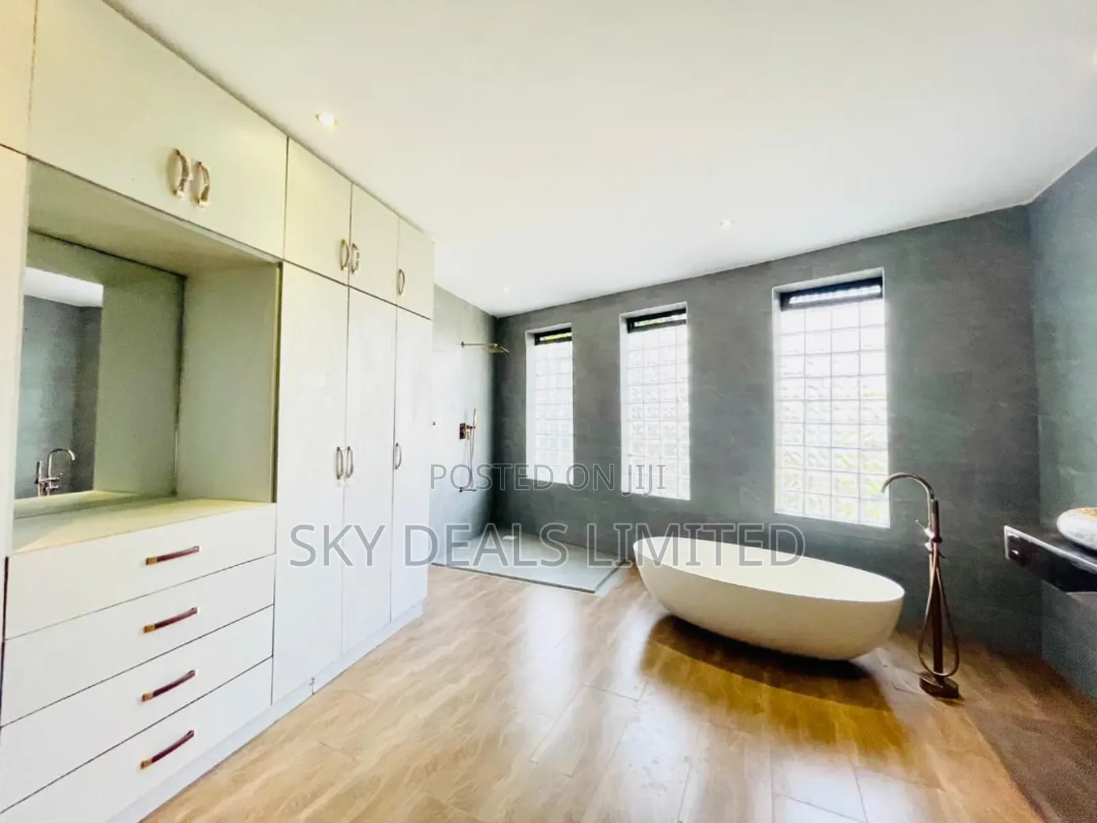 3bdrm Apartment in Kololo, Nakawa for rent in Nakawa