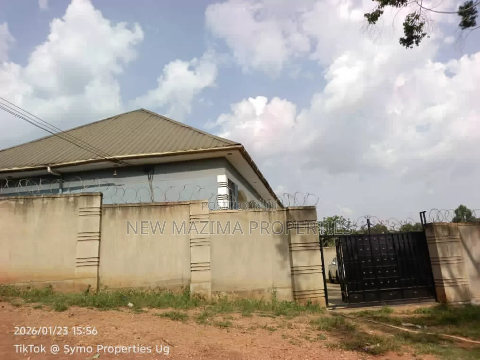 4bdrm House in Wakiso Namusera, Central Division for sale in Central Division
