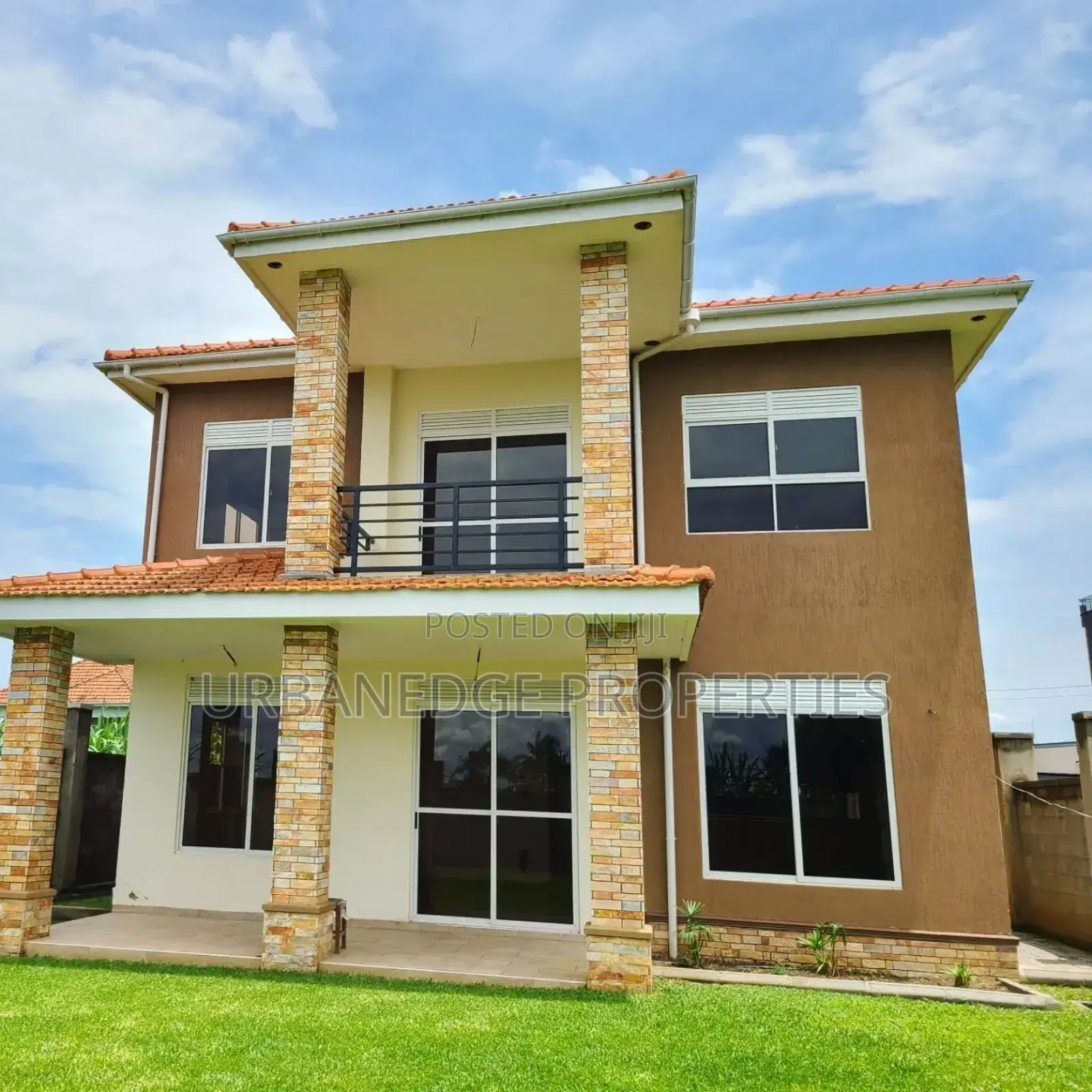 5bdrm House in Kasanga, Central Division for rent in Central Division