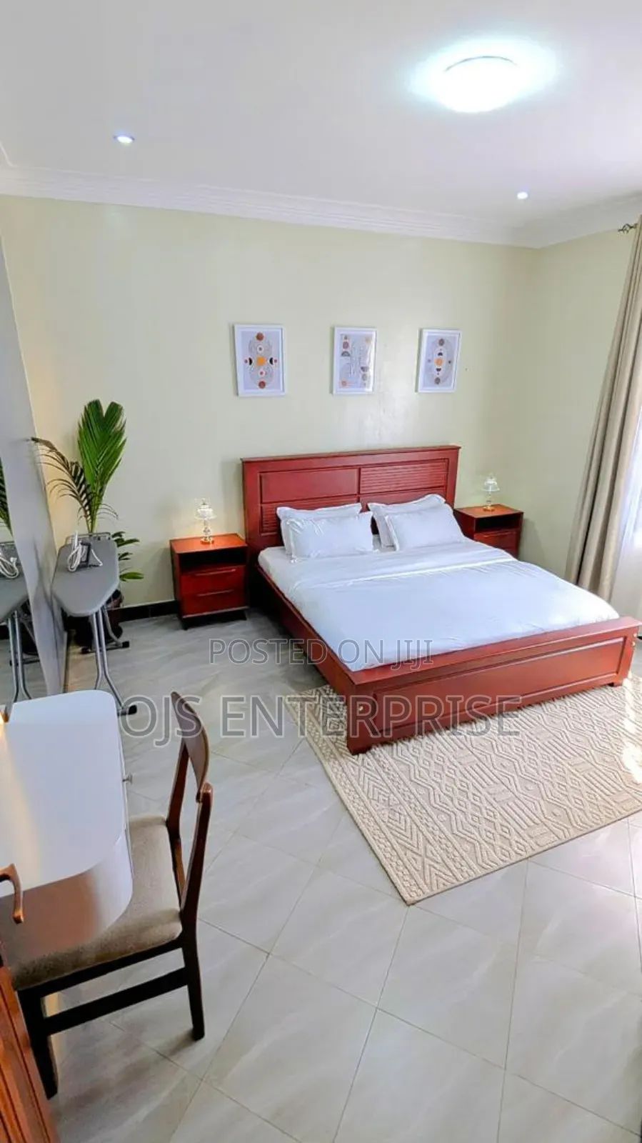 Airbnb Kisasi in Central Division