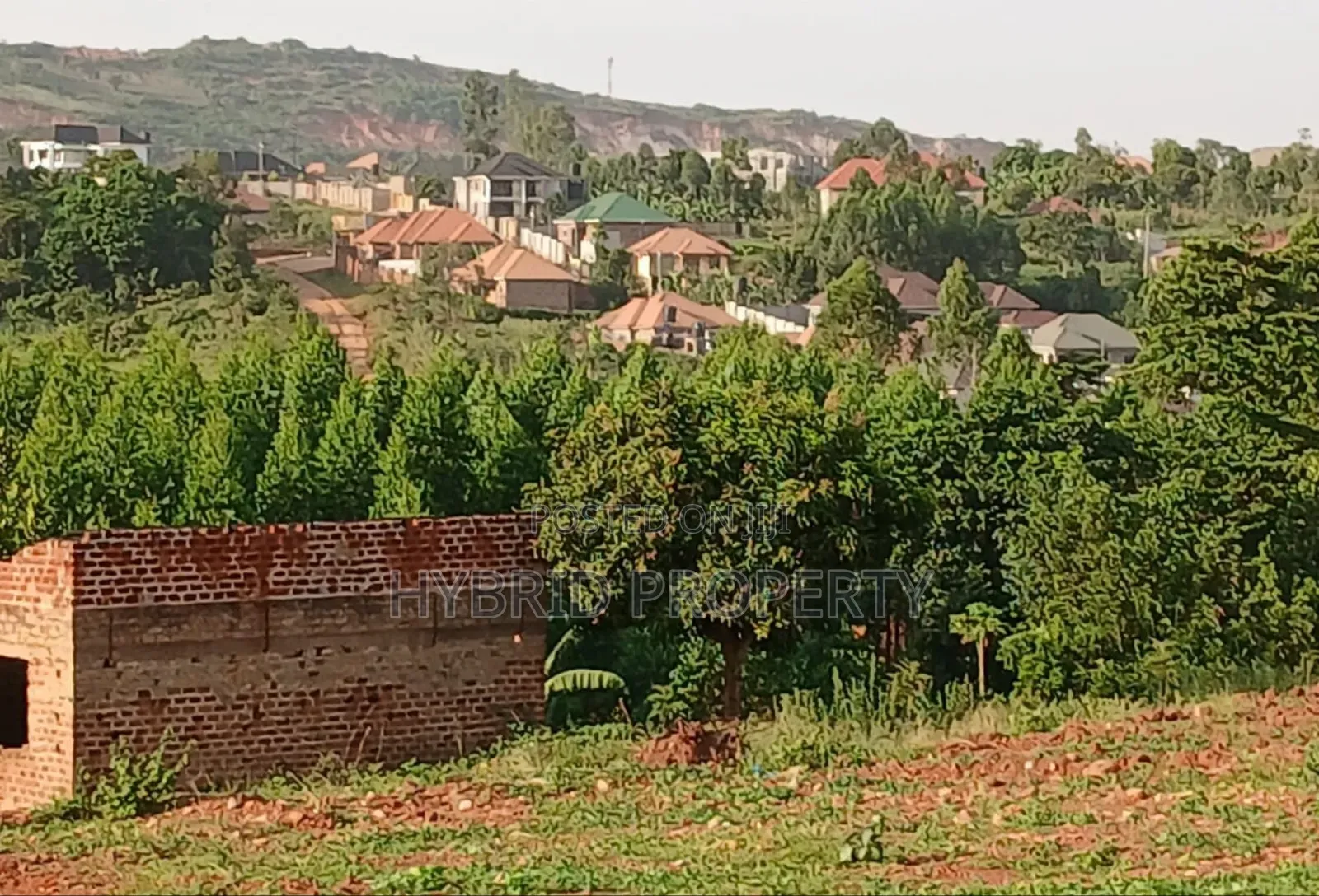 Prime Plots for Sale at Wakiso~Namusera Modern View Estate~Hoima Road. in Wakiso / Wakiso