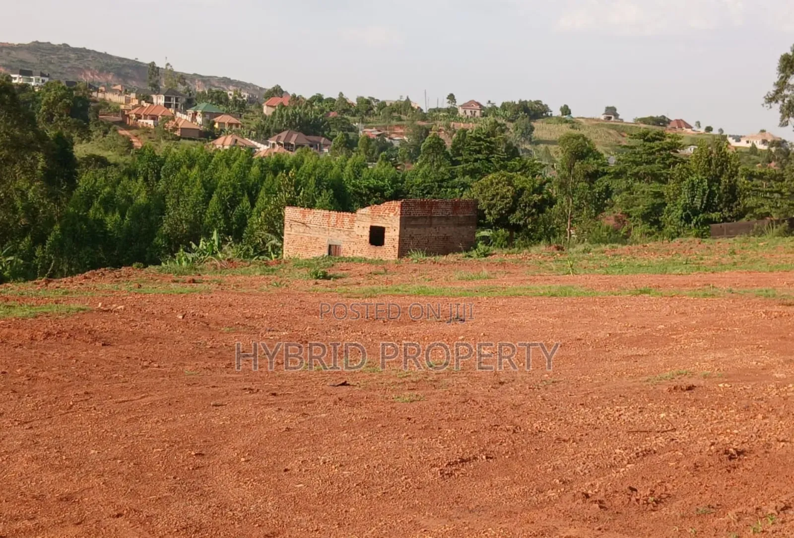 Prime Plots for Sale at Wakiso~Namusera Modern View Estate~Hoima Road. in Wakiso / Wakiso