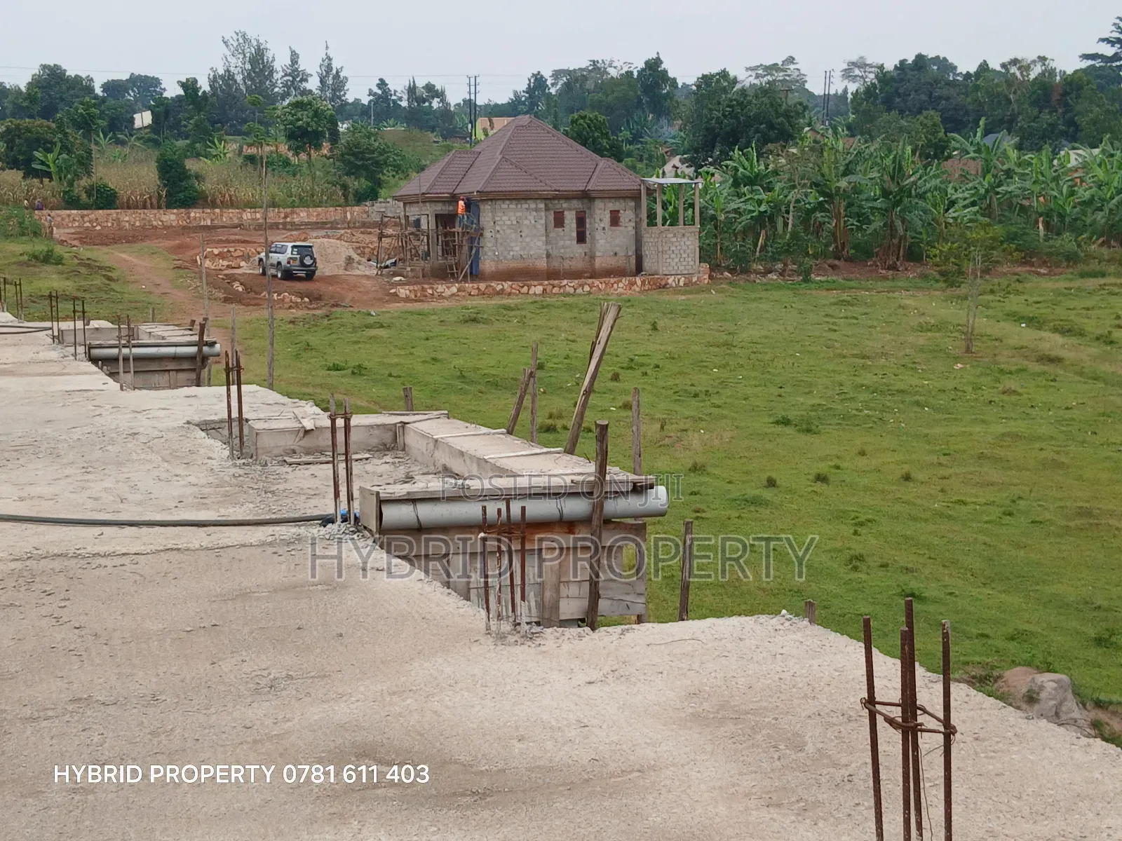 Prime Plots For Sale At Kakiri~Nampunge Town Tarmac View Modern Estate in Kakiri