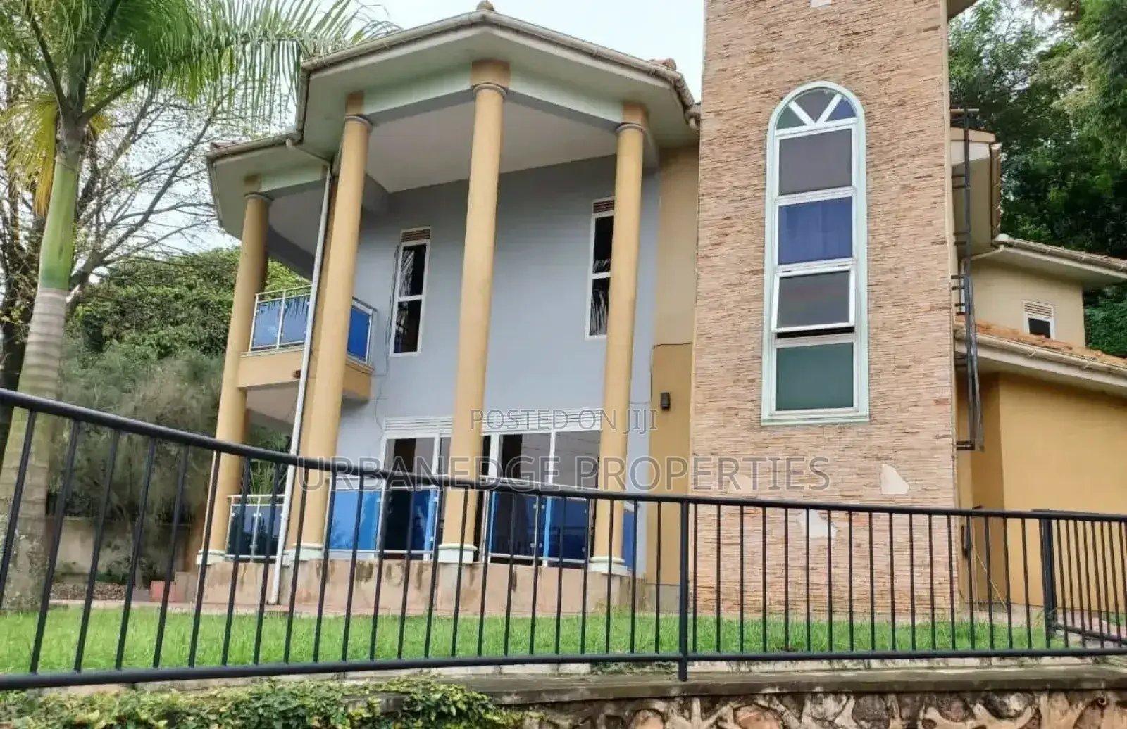 5bdrm Mansion in Makindye Kizungu, Central Division for rent in Central Division