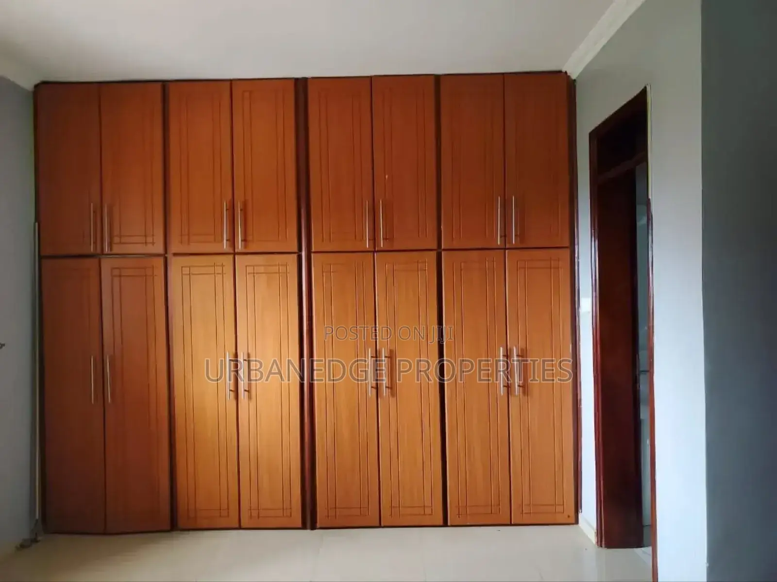 5bdrm Mansion in Makindye Kizungu, Central Division for rent in Central Division