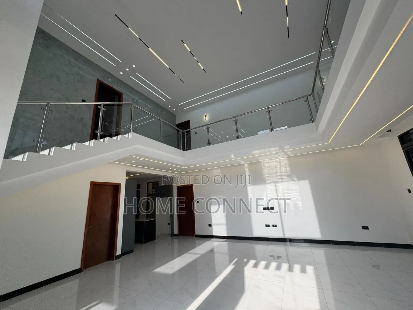 5bdrm Duplex in Kira, Central Division for sale in Central Division