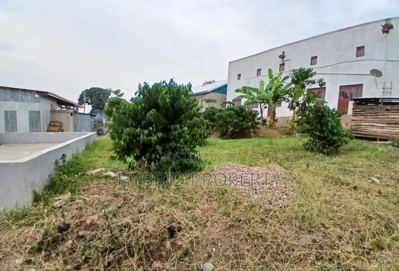 Prime Plots For Sale At Namayumba~Kyanuuna Tarmac View Estate~Hoima Rd in Namayumba