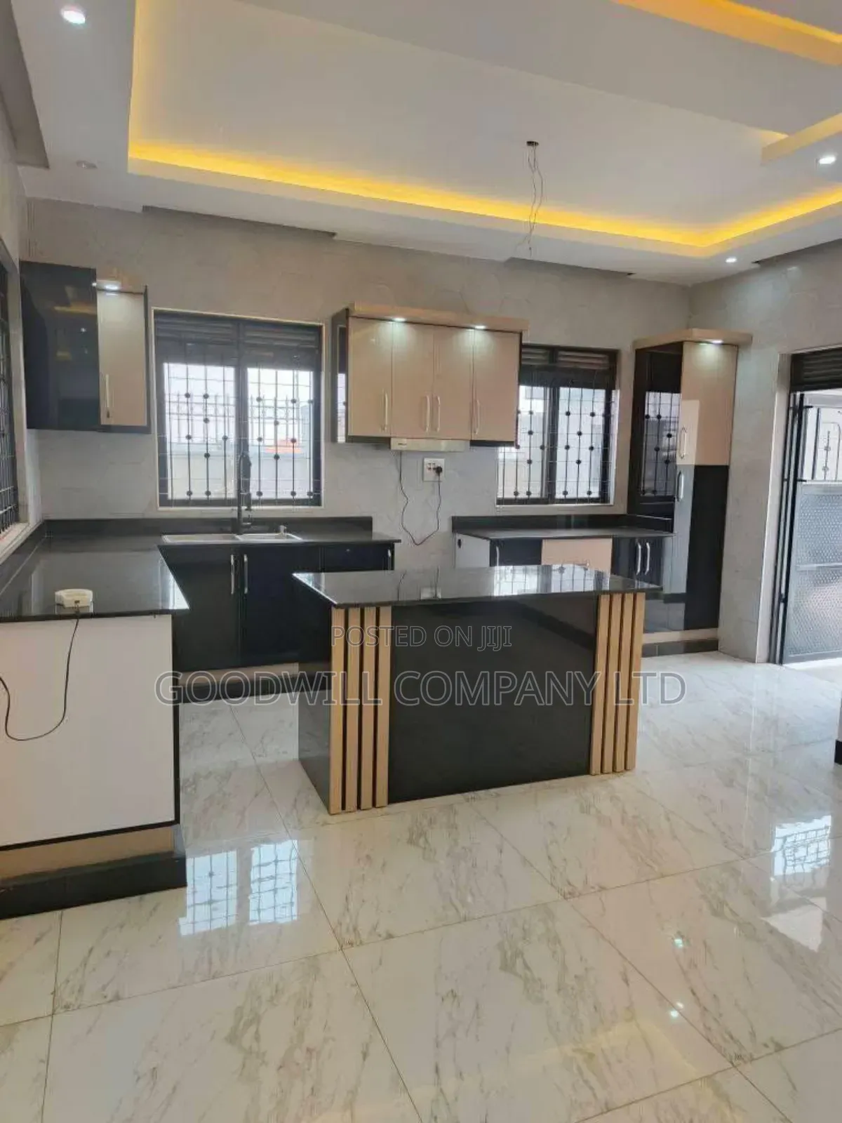 6bdrm House in Kira, Central Division for sale in Central Division