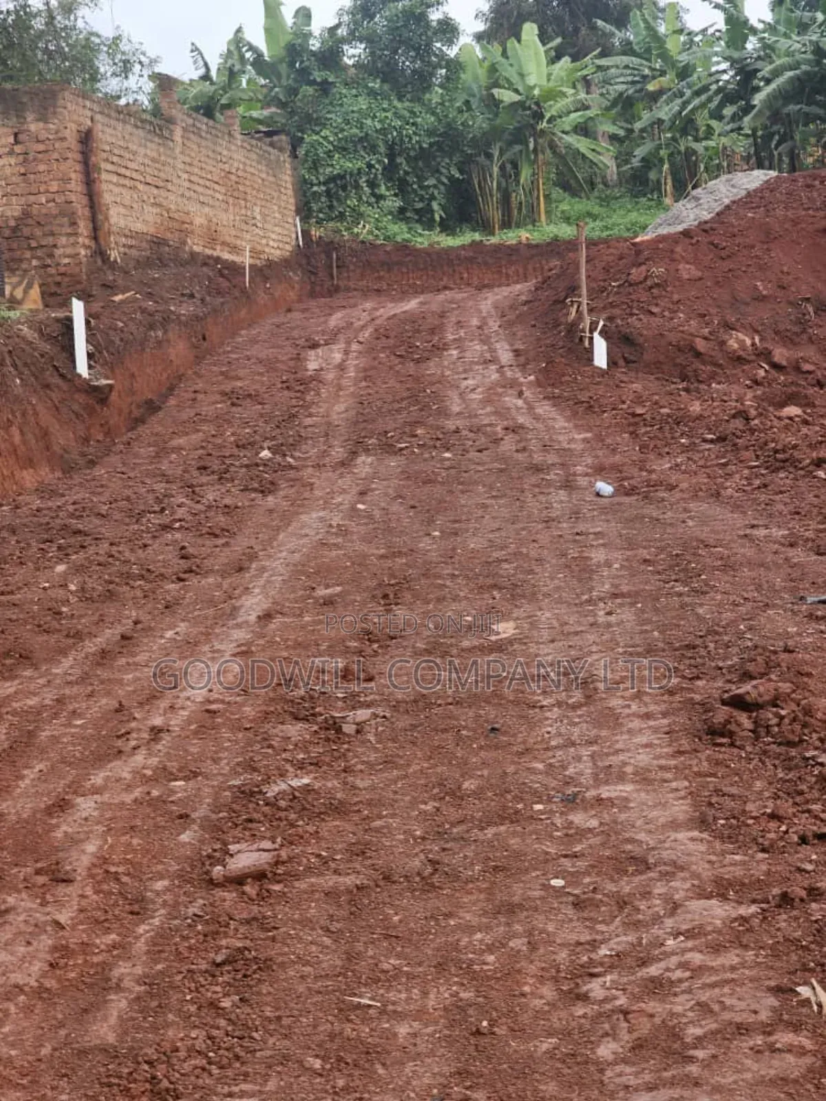 2 Plots of Land 16 and 20 Decimals in Kawotto Kajjansi Entebbe Road in Central Division