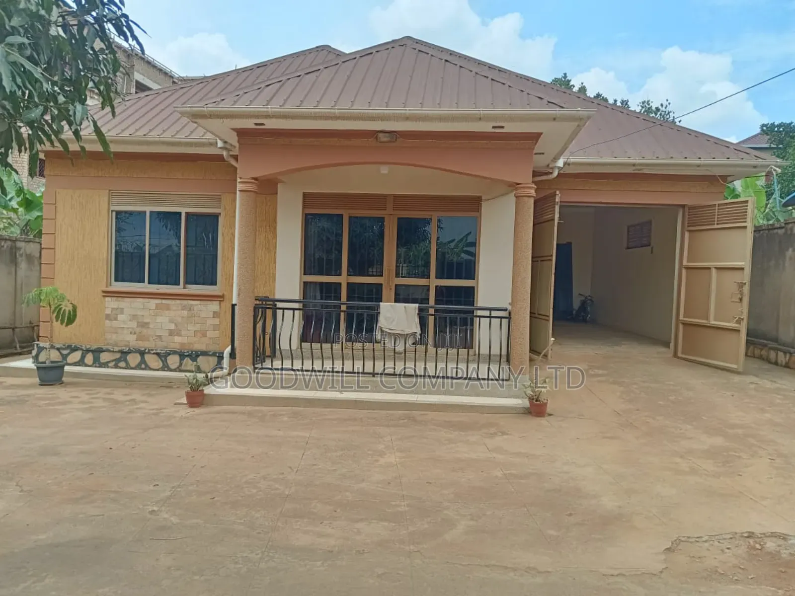 3bdrm House in Kiwanga, Central Division for sale in Central Division