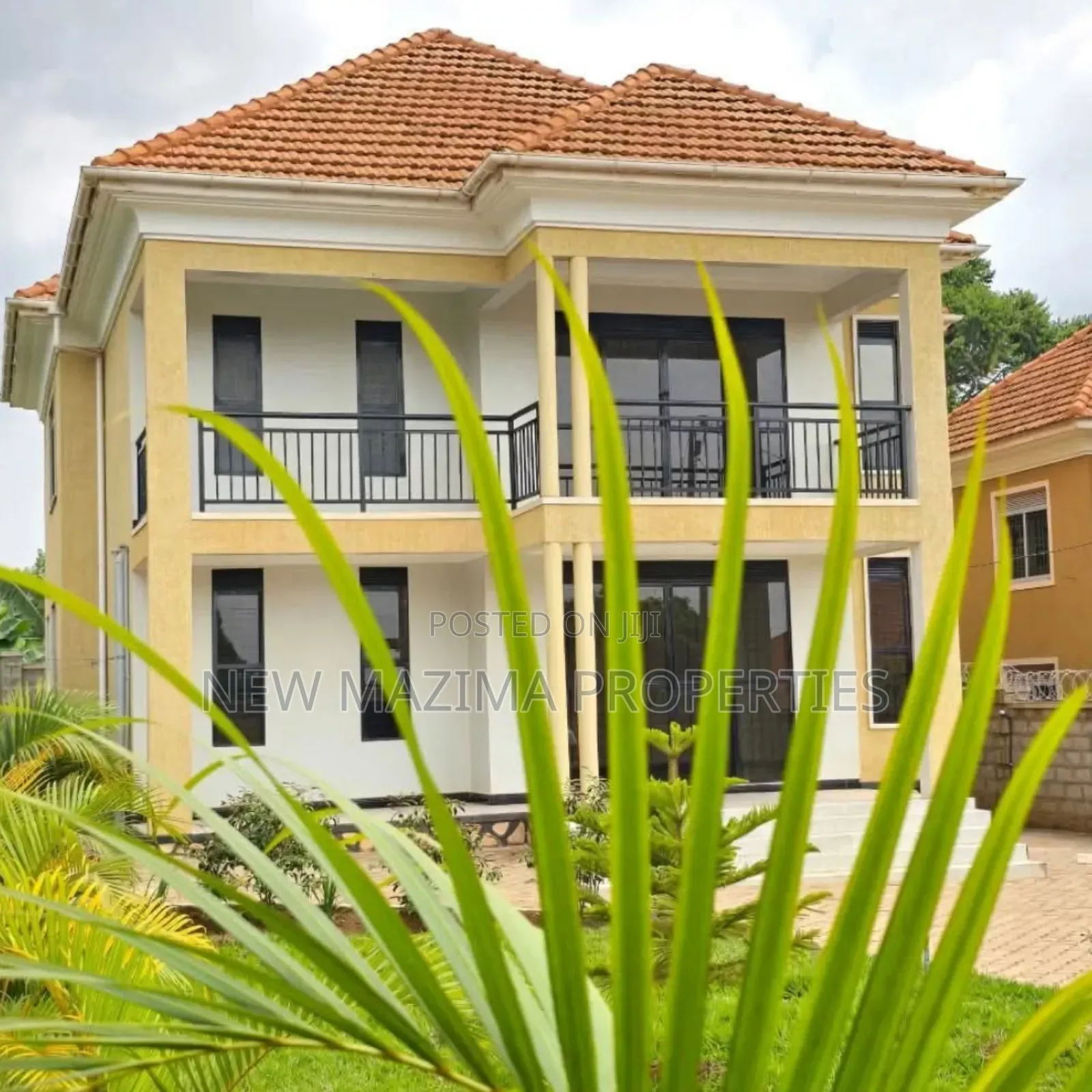 Mini Flat in Kitende Kitovu, Central Division for sale in Central Division