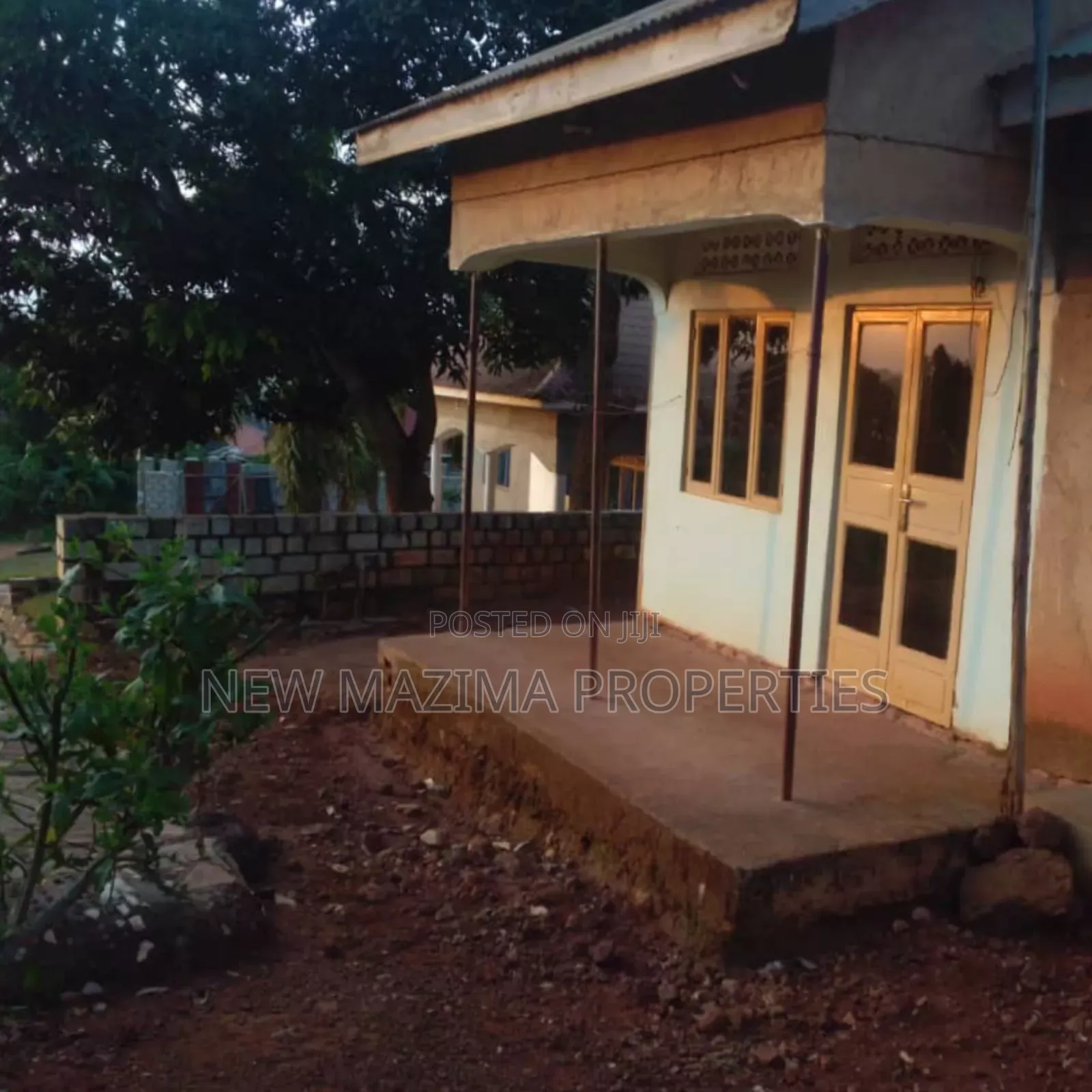 3bdrm House in Kitala Ntebe Rd, Central Division for sale in Central Division