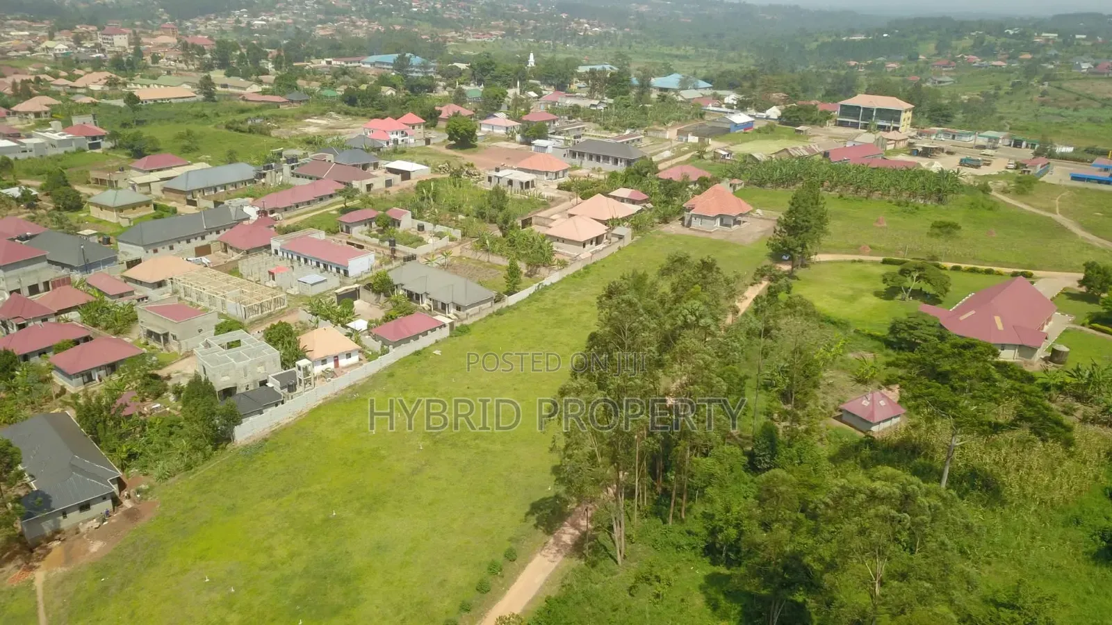 Prime Plots for Sale at Kakiri Town Tarmac View Estate~Hoima Road V in Kakiri