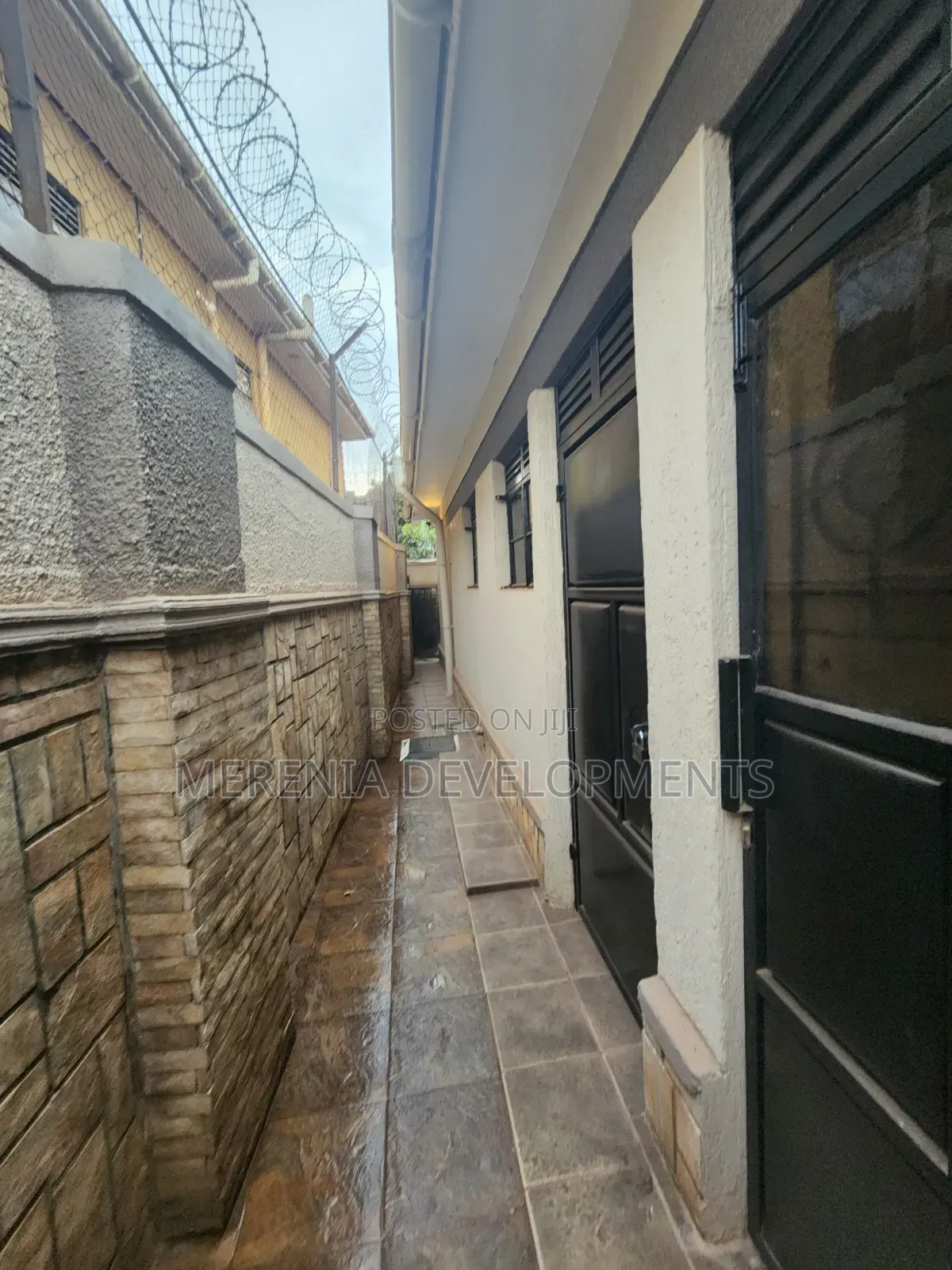 2bdrm House in Muyenga, Makindye for rent in Makindye