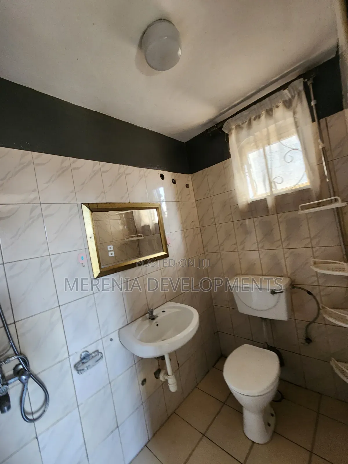 2bdrm Apartment in Muyenga, Makindye for rent in Makindye