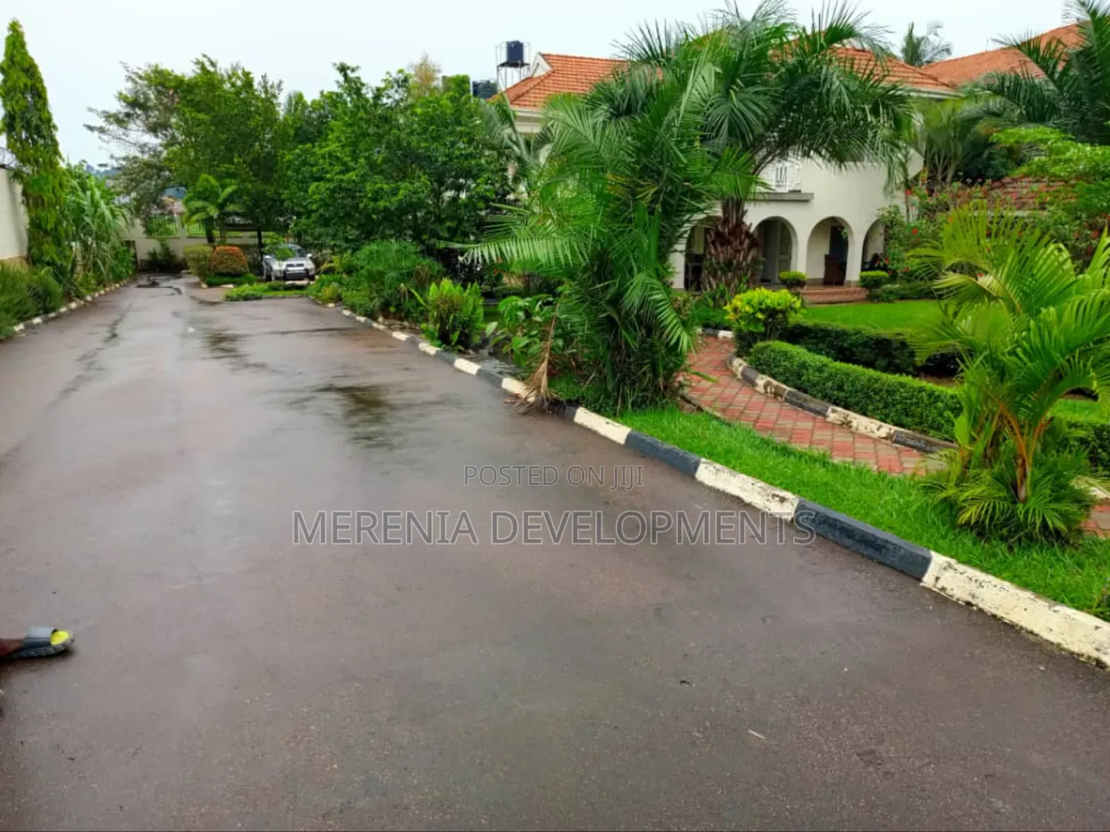 Furnished 6bdrm House in Bugoloobi, Nakawa for rent in Nakawa