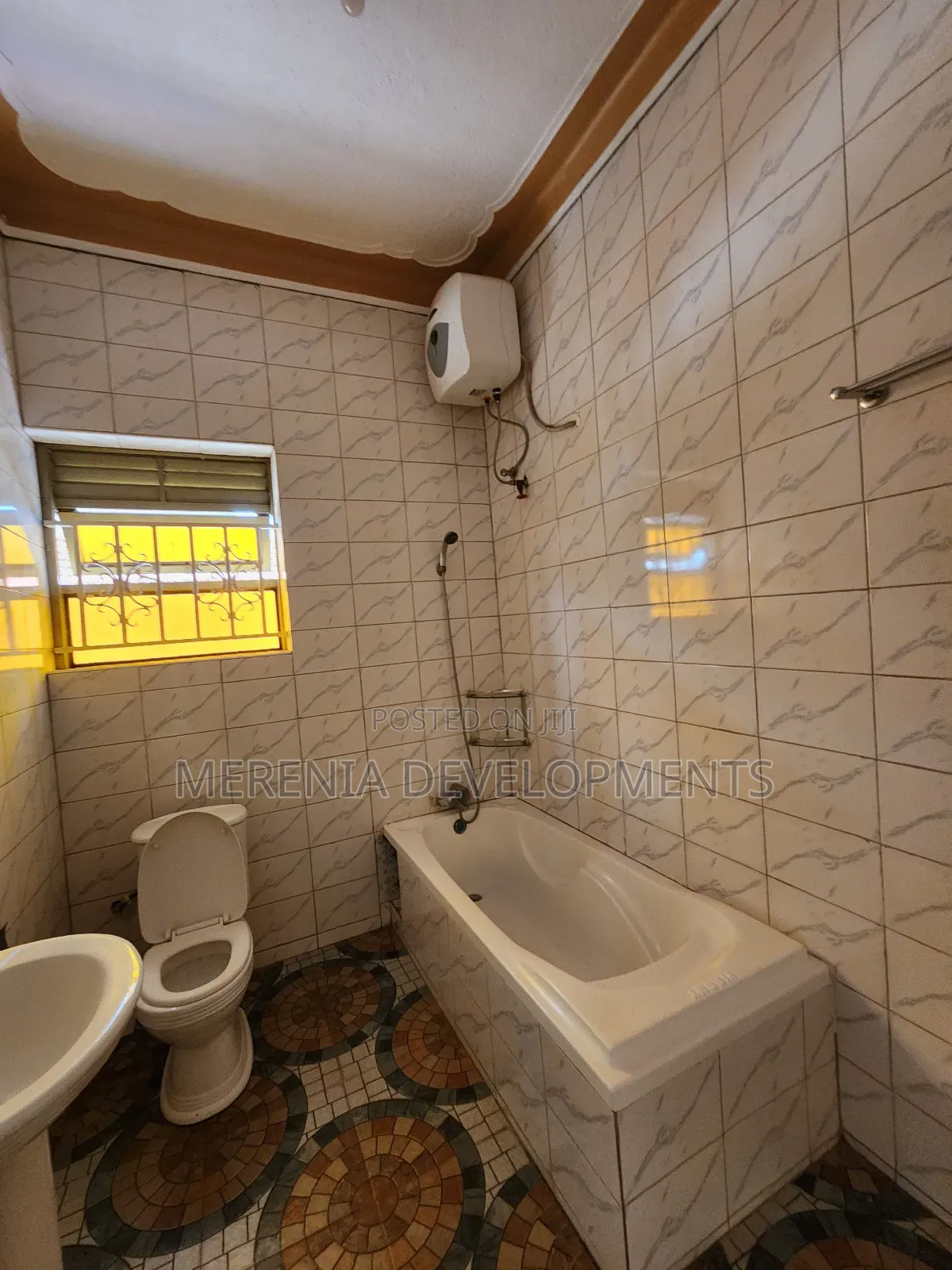 2bdrm Apartment in Muyenga, Makindye for rent in Makindye