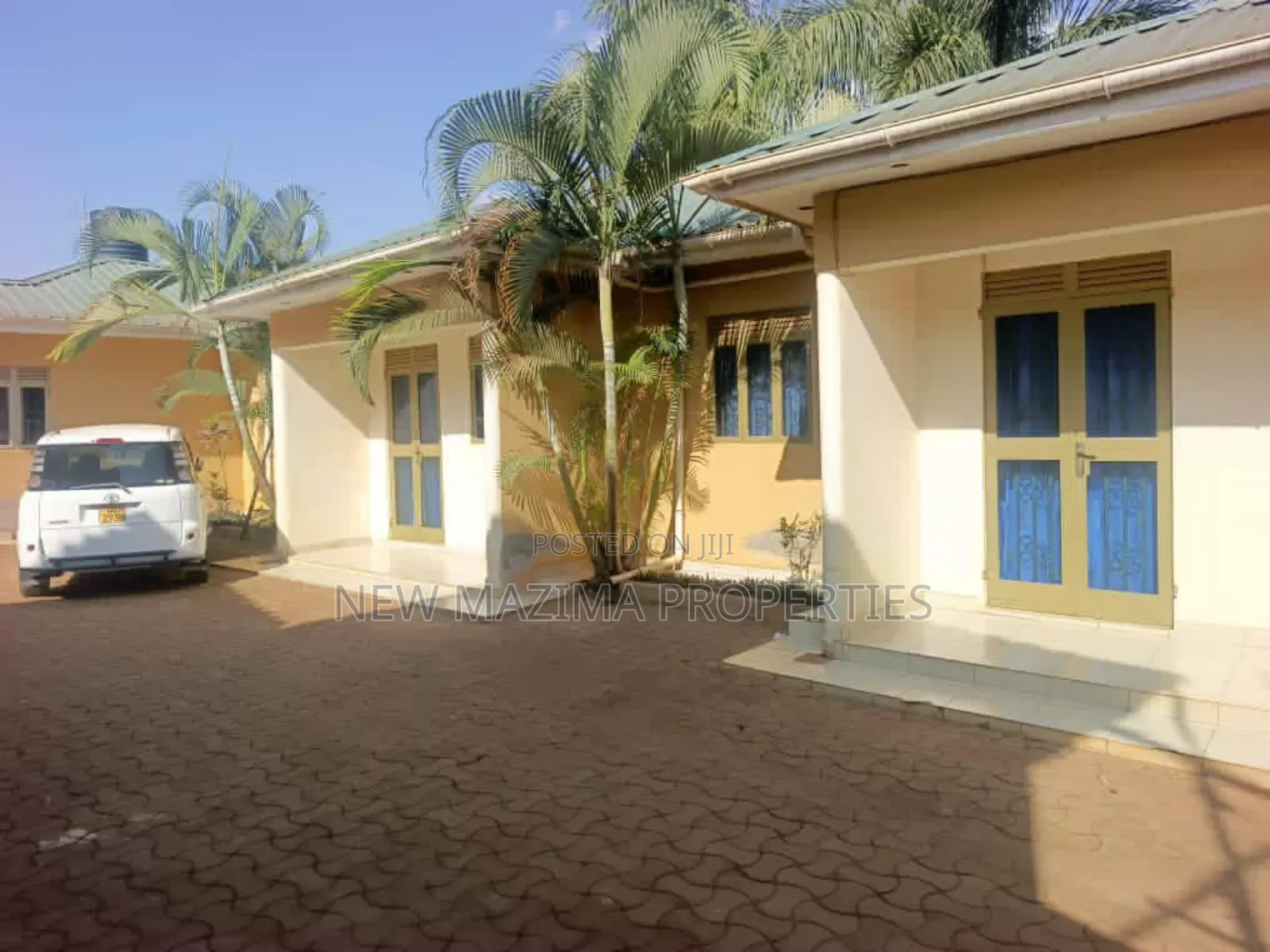 6bdrm House in Kira Mamerito Rd, Central Division for sale in Central Division