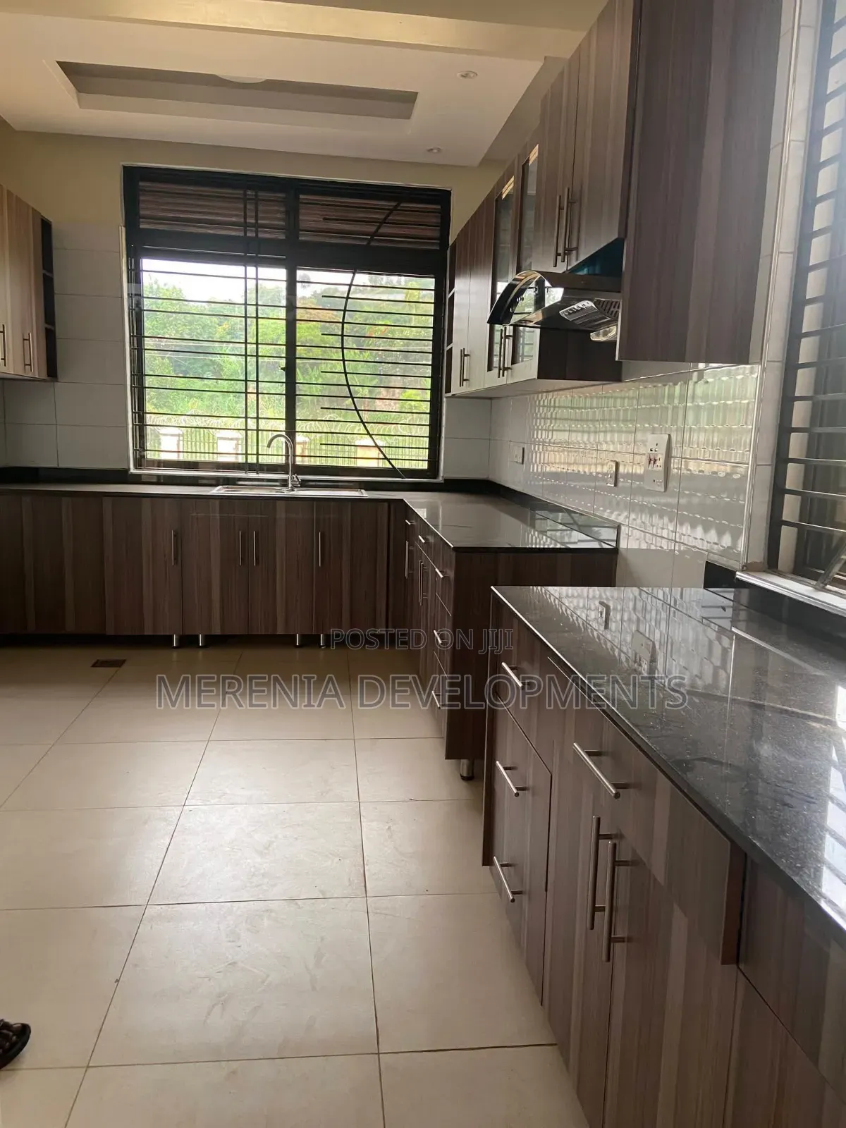 3bdrm Apartment in Kiggo, Katabi for rent in Katabi