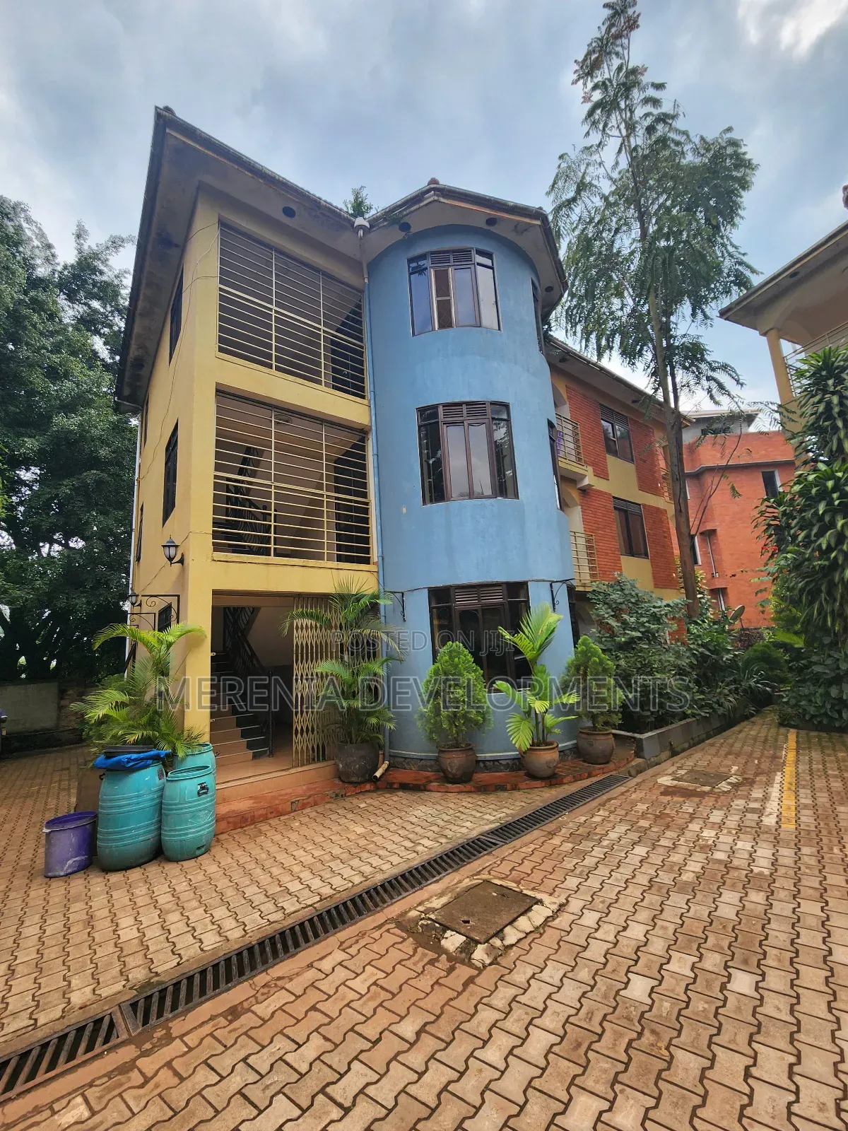 2bdrm Apartment in Muyenga, Makindye for rent in Makindye