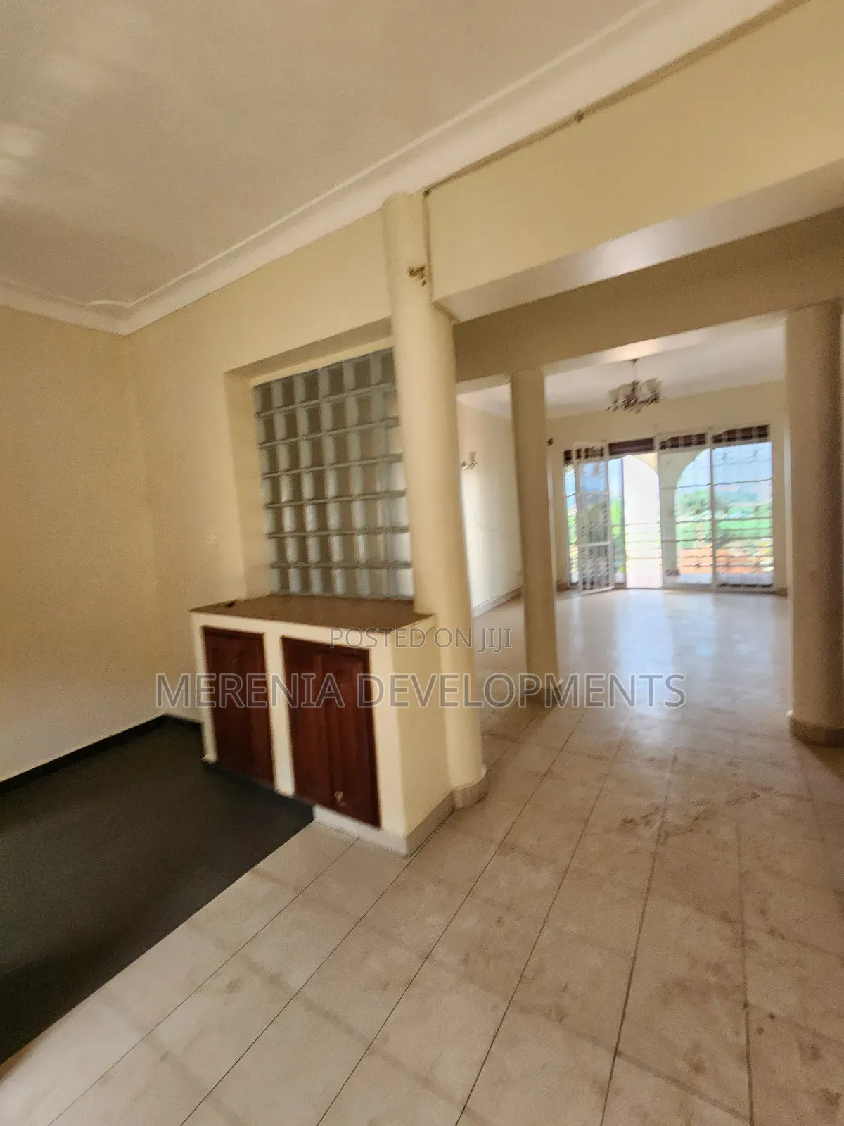 2bdrm Apartment in Muyenga, Makindye for rent in Makindye